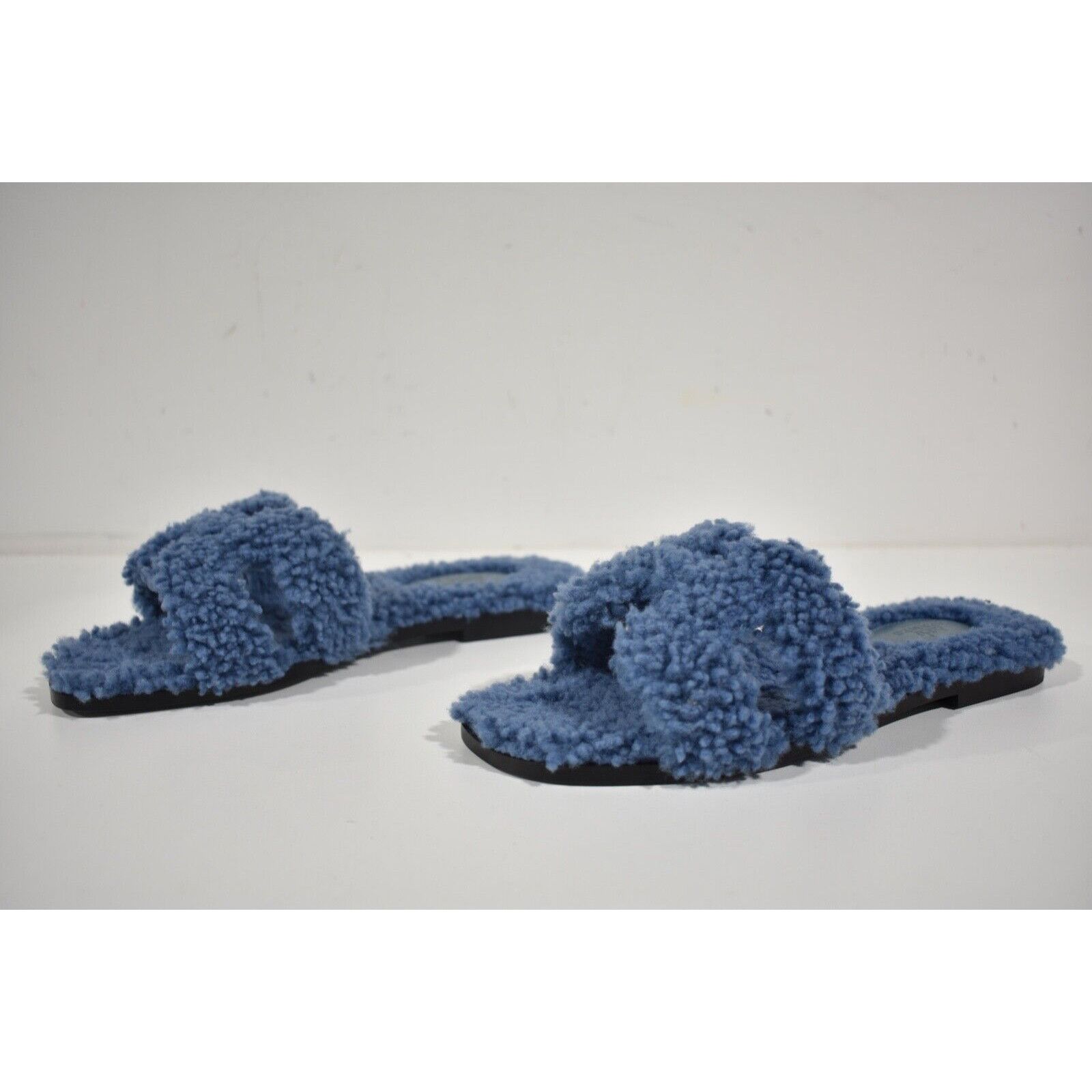 Hermes Hermes Oran Teddy Shearling Fur Blue H Logo Slide Size US 7 / IT 37 - 9 Thumbnail