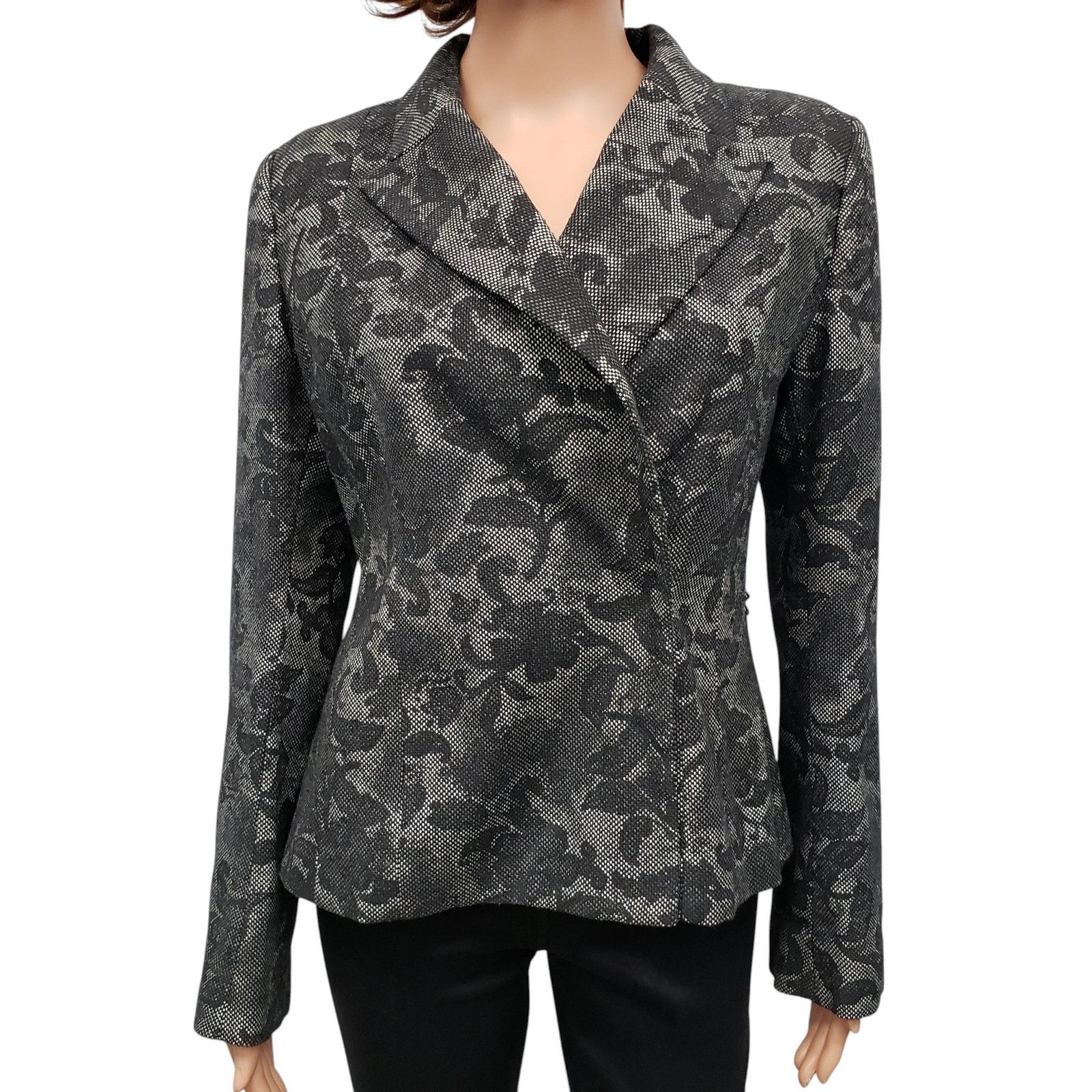 H&M H&M Floral Fitted Blazer Jacket Bell Sleeve Snap Closure 8 Size M / US 6-8 / IT 42-44 - 4 Thumbnail