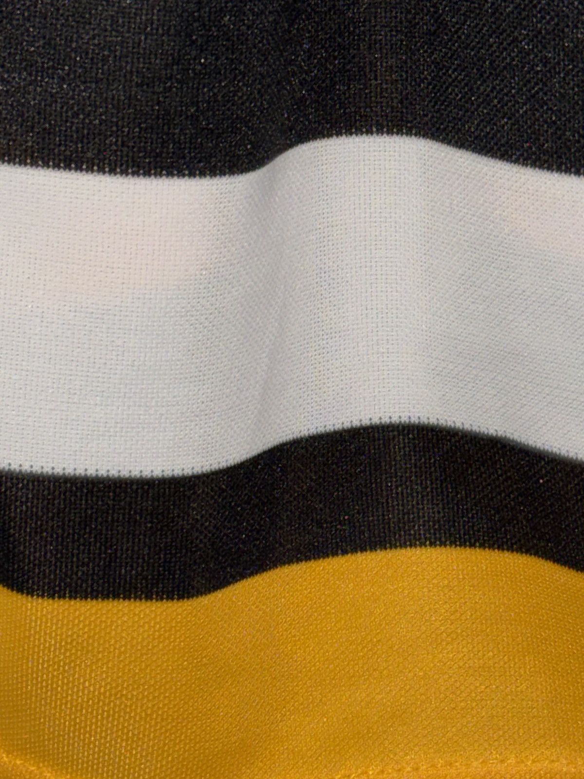 Ccm CCM NHL Hockey Pittsburgh Penguins Luc Robitaille Jersey Men Size US L / EU 52-54 / 3 - 14 Thumbnail