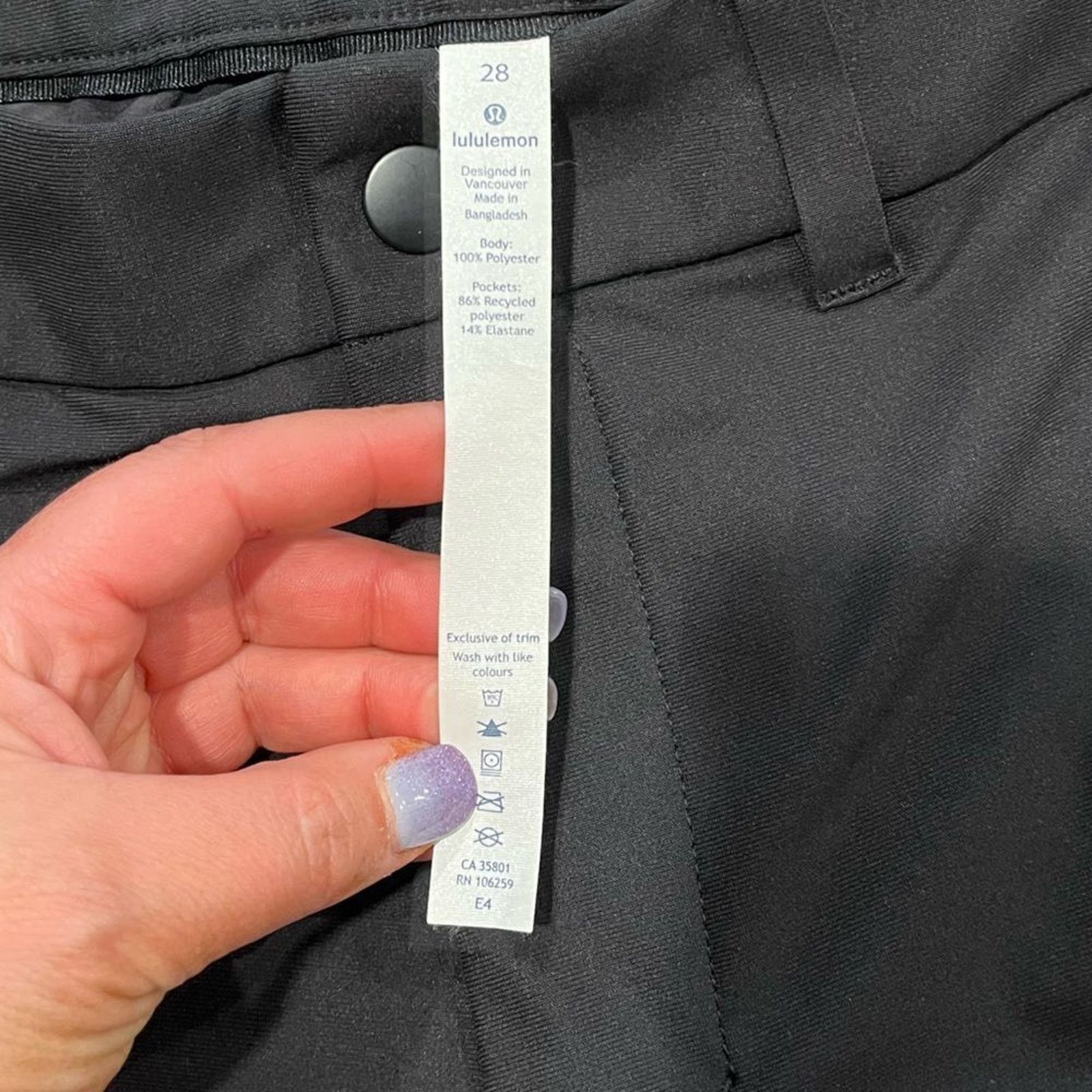 Vintage NWT Lululemon Commission Pant Relaxed Black 34"L Size 28 Size US 28 / EU 44 - 5 Thumbnail