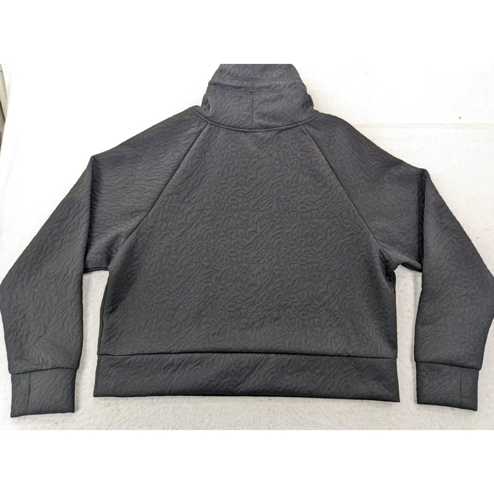 Juicy Couture Juicy Couture Shirt Womens Large Green Juicy Couture Sweater Full Zip Long Sleeve Crew Neck Dressy Casual Mens Womens Size L / US 10 / IT 46 - 2 Thumbnail