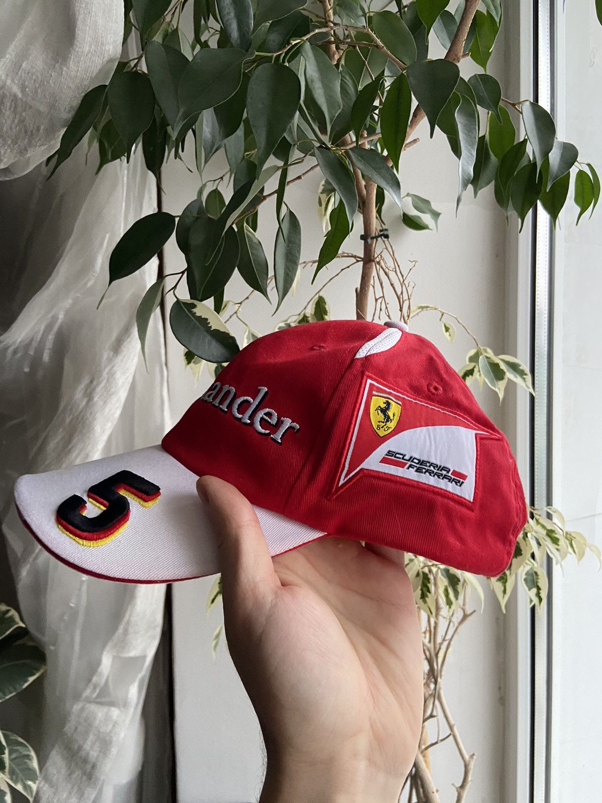 Ferrari × Formula 1 × Puma Puma Ferrari Santander Formula 1 racing cap Size ONE SIZE - 7 Thumbnail