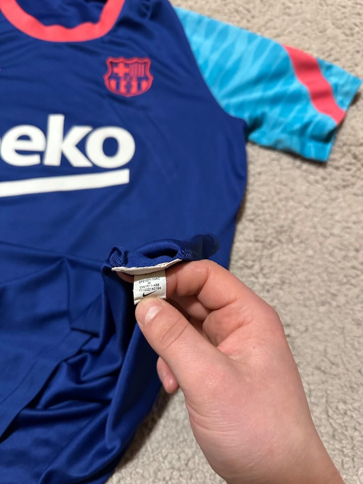 Nike Barcelona 2020/21 Training Football Shirt Nike Soccer Jersey Size US M / EU 48-50 / 2 - 6 Thumbnail