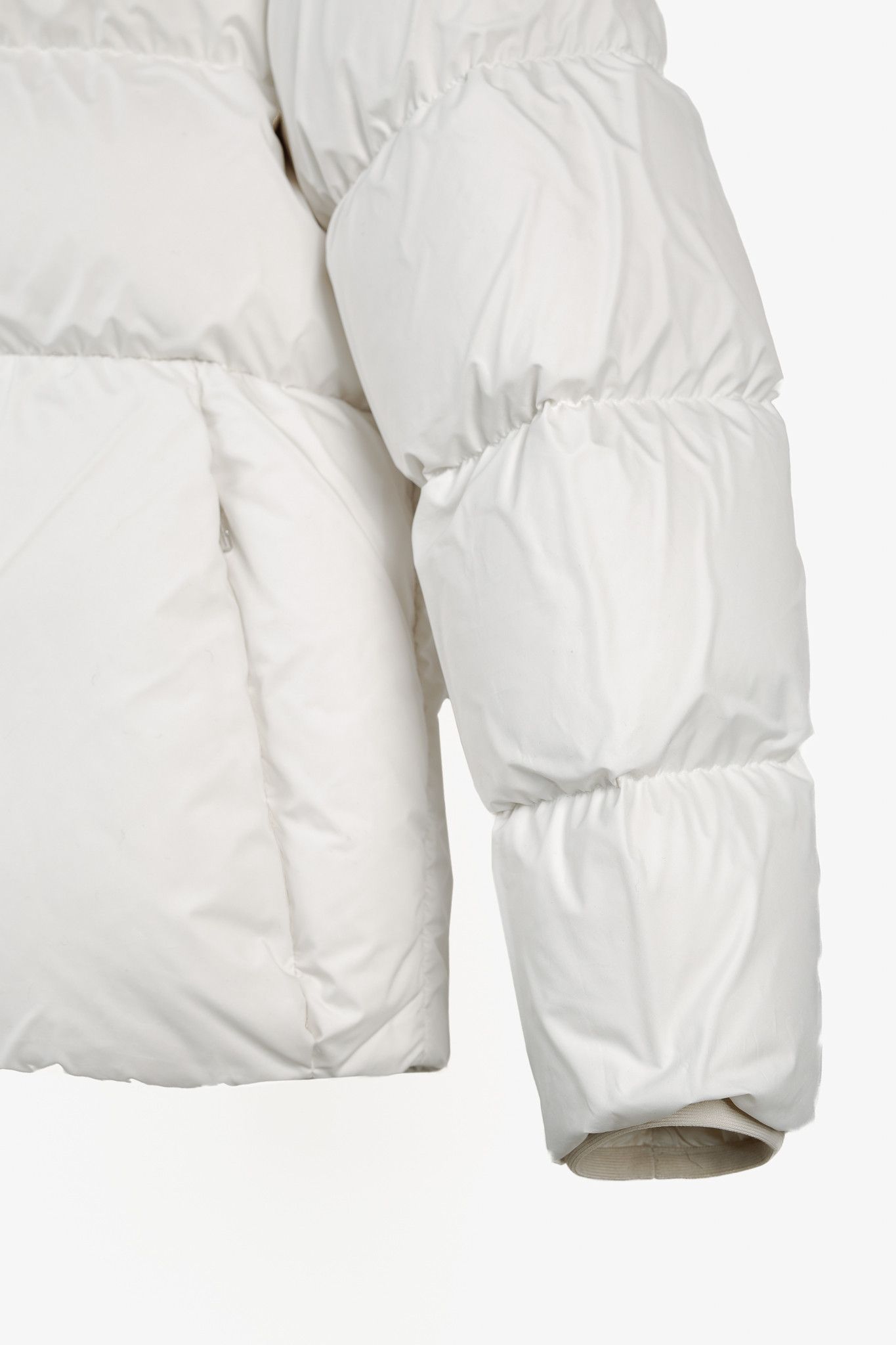 Moncler Moncler Genius Akishima White Quilted Down Jacket Size US M / EU 48-50 / 2 - 6 Thumbnail