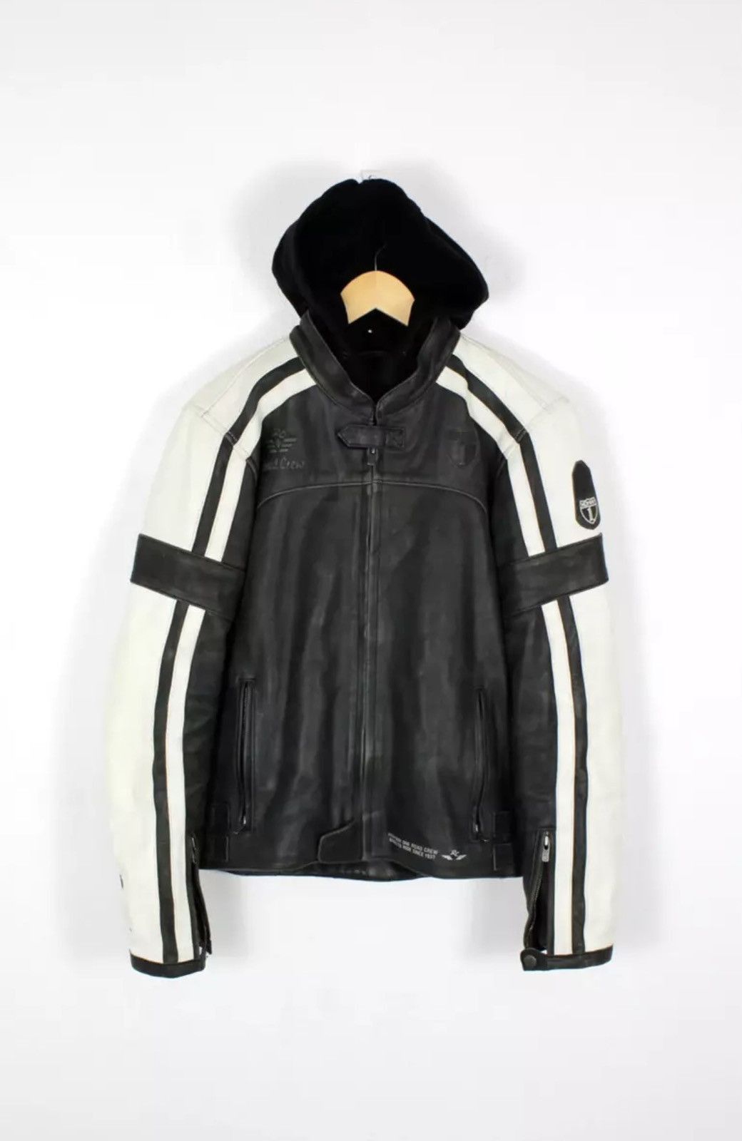 West Coast Choppers Highway1 Road Crew Leather Jacket Moto Racing Y2K Size US L / EU 52-54 / 3 - 1 Thumbnail