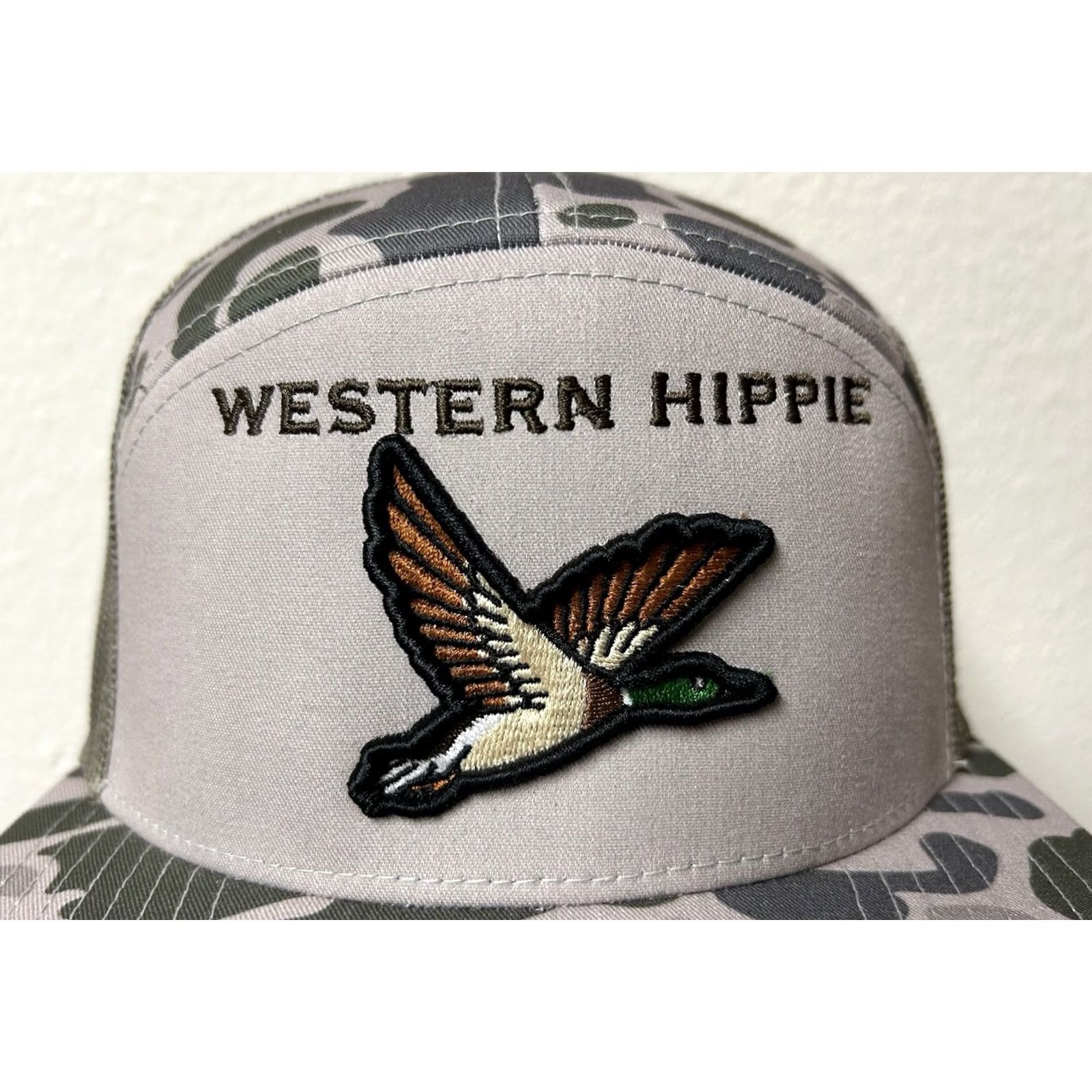 Vintage VINTAGE Western Hippie Lost Duck Camouflage 7 Panel Flat Bill Snapback Hat Camo Men Size ONE SIZE - 2 Thumbnail