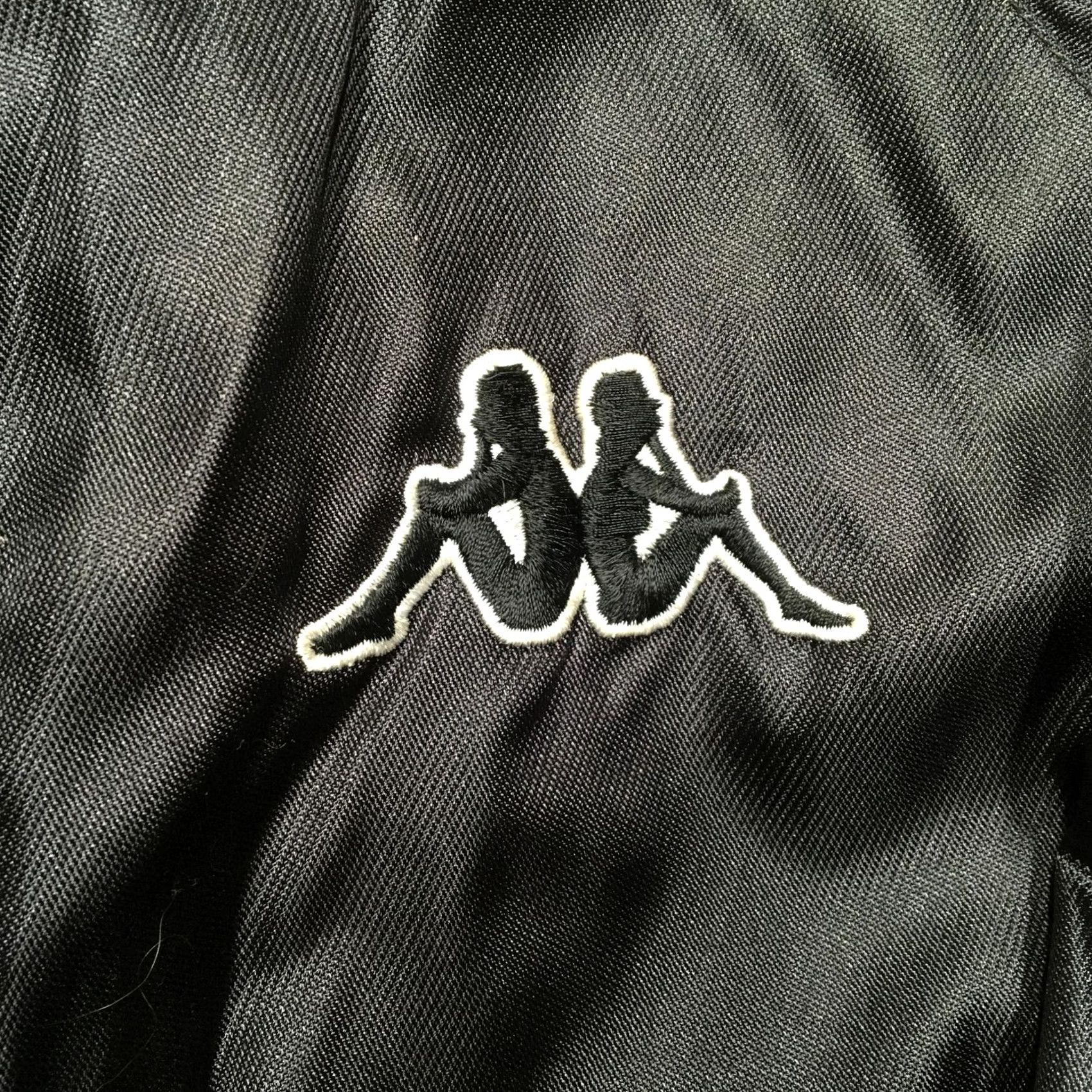 Kappa VINTAGE Kappa Track Jacket Mens M Black Nylon Puffer Logo Tape 90s Coat Sanctioned Zip Front Size US M / EU 48-50 / 2 - 5 Thumbnail