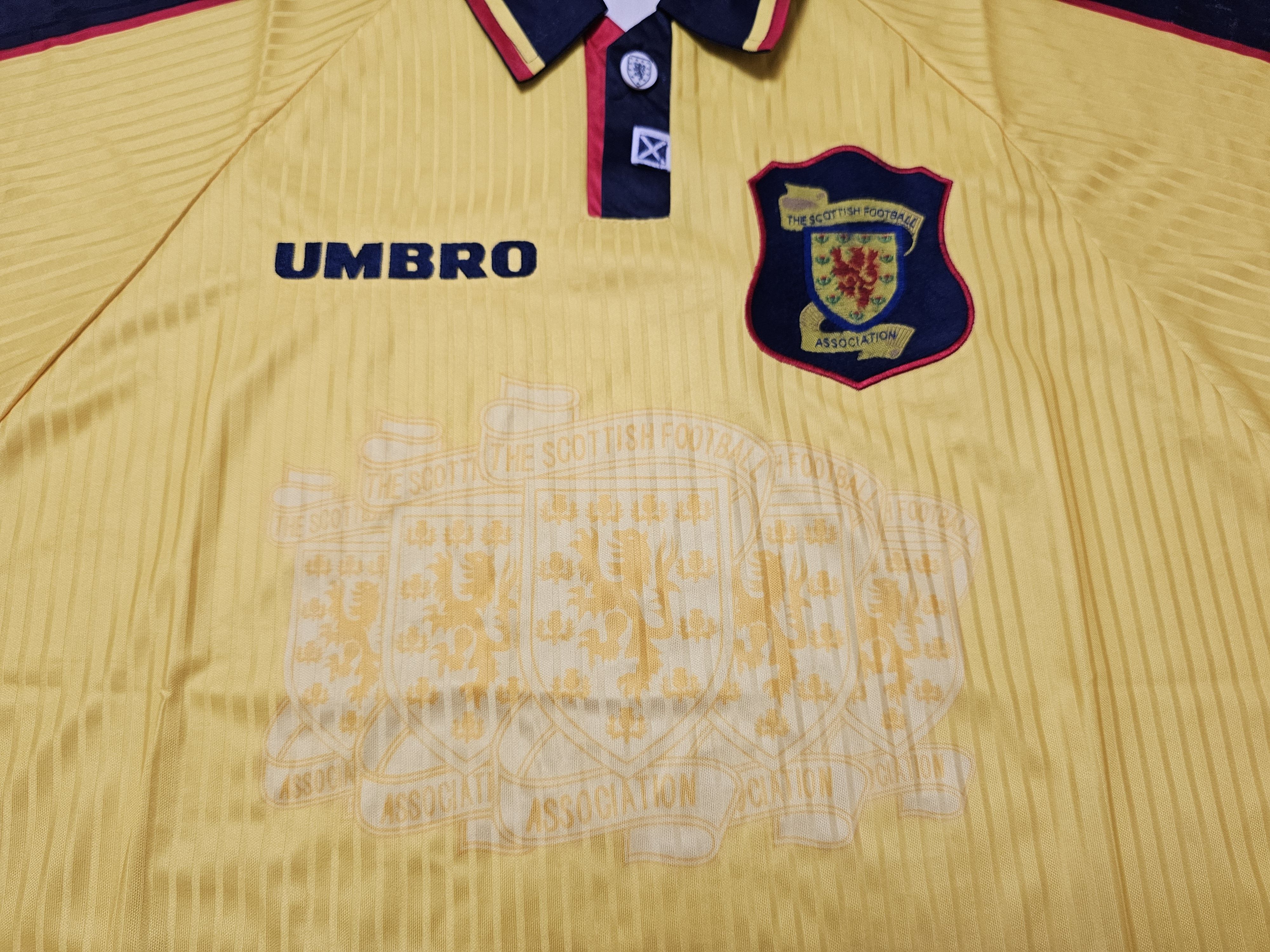 Umbro × Vintage SCOTLAND 1996 1998 AWAY FOOTBALL SHIRT SOCCER JERSEY Size US L / EU 52-54 / 3 - 3 Thumbnail
