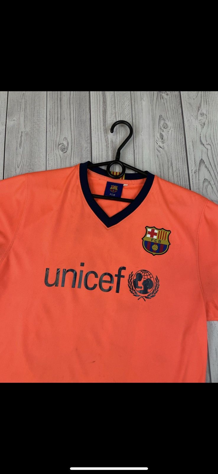Vintage Vintage Barcelona soccer jersey size M 10 messi Size US M / EU 48-50 / 2 - 2 Thumbnail