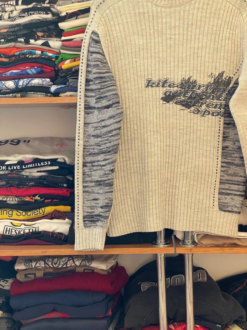 20471120 Y2K VTG 2000s JAPANESE 3D STRIPED DISTRESSED DIESEL SWEATER Size US M / EU 48-50 / 2 - 5 Thumbnail