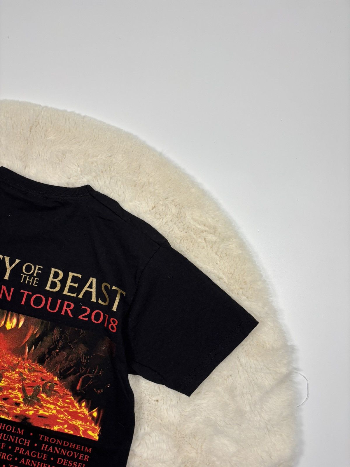 Band Tees × Iron Maiden Iron Maiden Legacy Of The Beast Official Merchandise 2018 Size US S / EU 44-46 / 1 - 16 Thumbnail