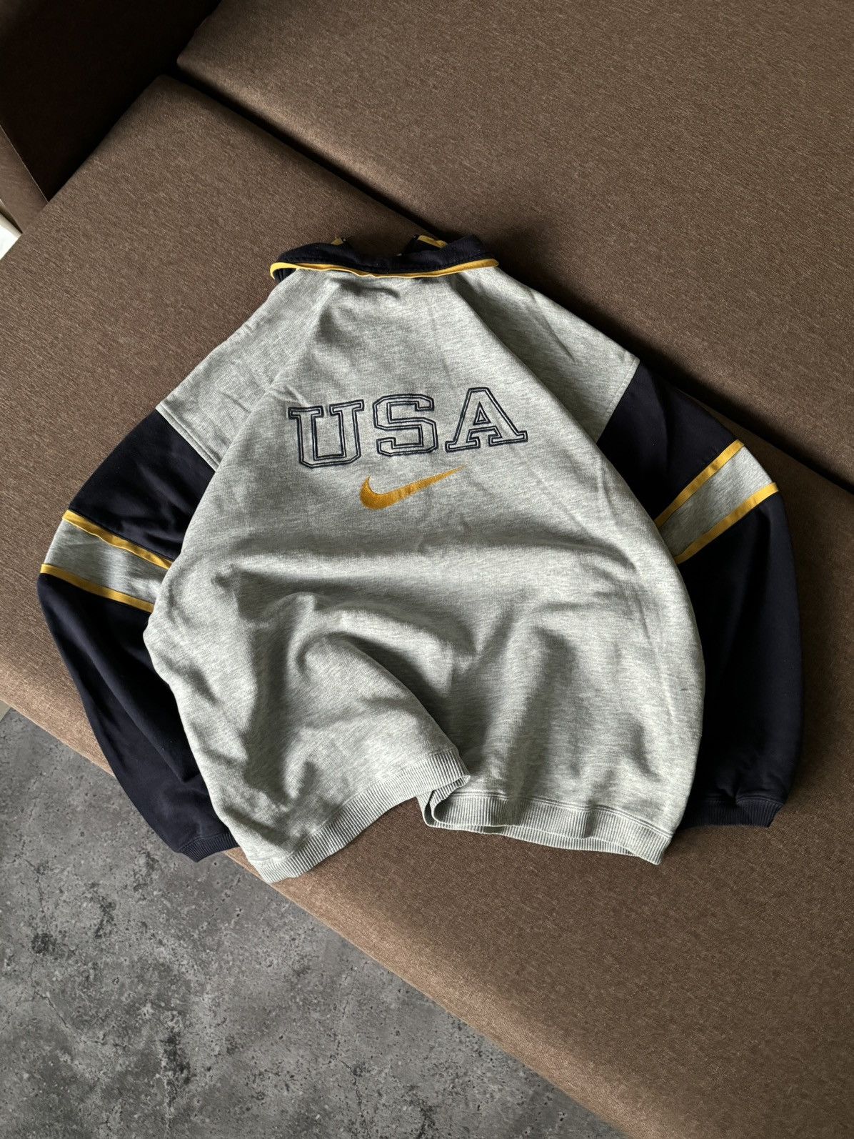 Nike × Vintage Vintage Nike USA oversized big logo 1/3 sweatshirt Size US XL / EU 56 / 4 - 2 Thumbnail