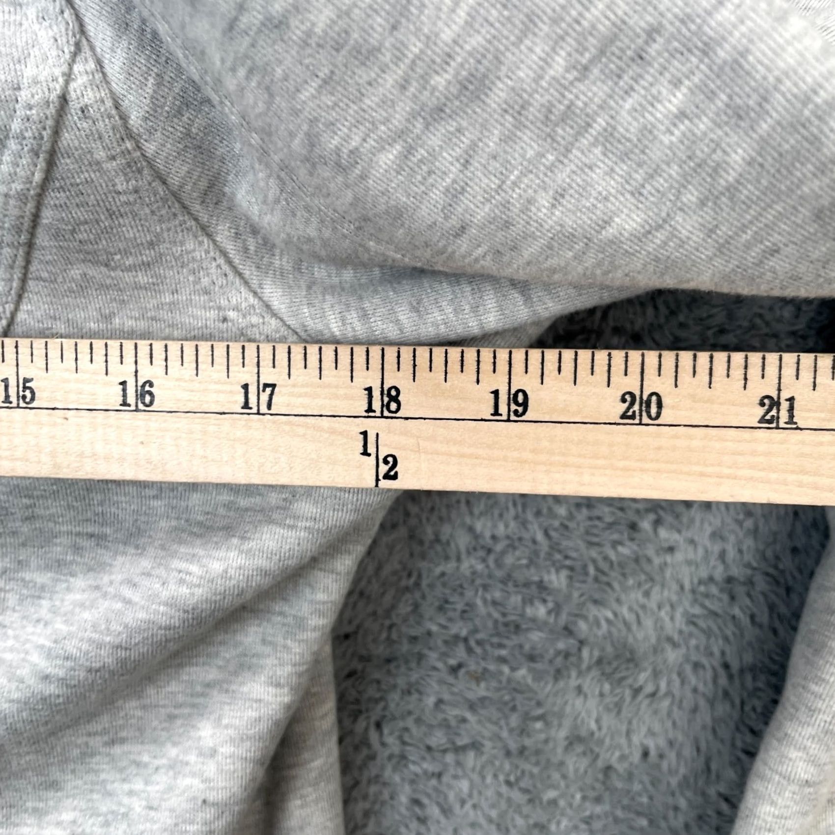 Lululemon Lululemon Jacket Womens 10 Gray Cotton Fleece Zip Short Sleeve Pocket Lined Slim Regular Coat Outdoor Preppy Size L / US 10 / IT 46 - 8 Thumbnail