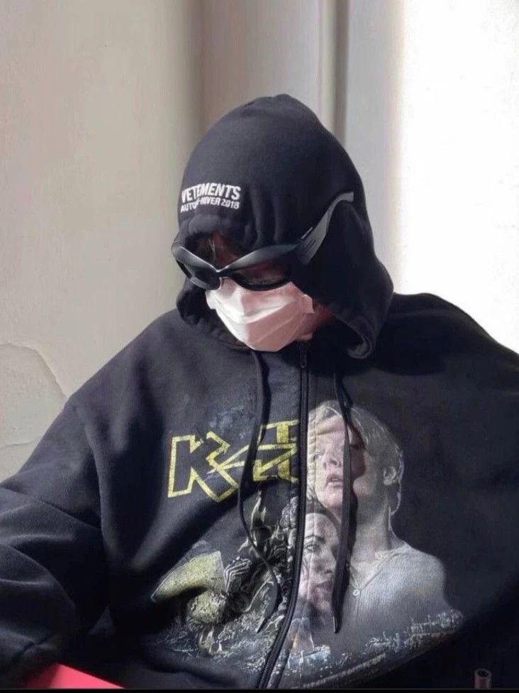 Vetements Vetements Titanic Zip Hoodie Size US XS / EU 42 / 0 - 8 Thumbnail