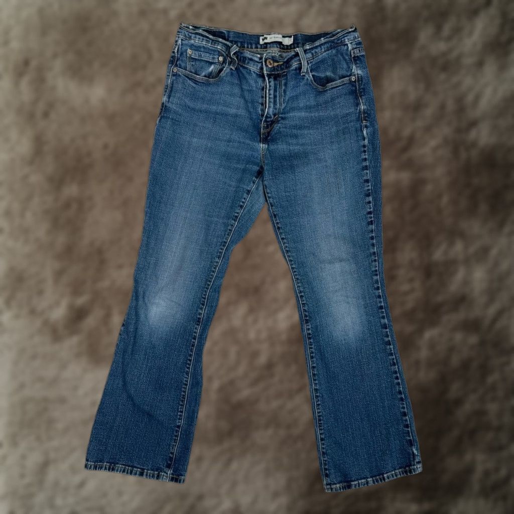 Levi's Levi's 515 Bootcut Jeans Women's 10 Blue Medium Wash Mid Rise Denim 30x30 Zip Button Pockets Size 32" / US 10 / IT 46 - 1 Thumbnail