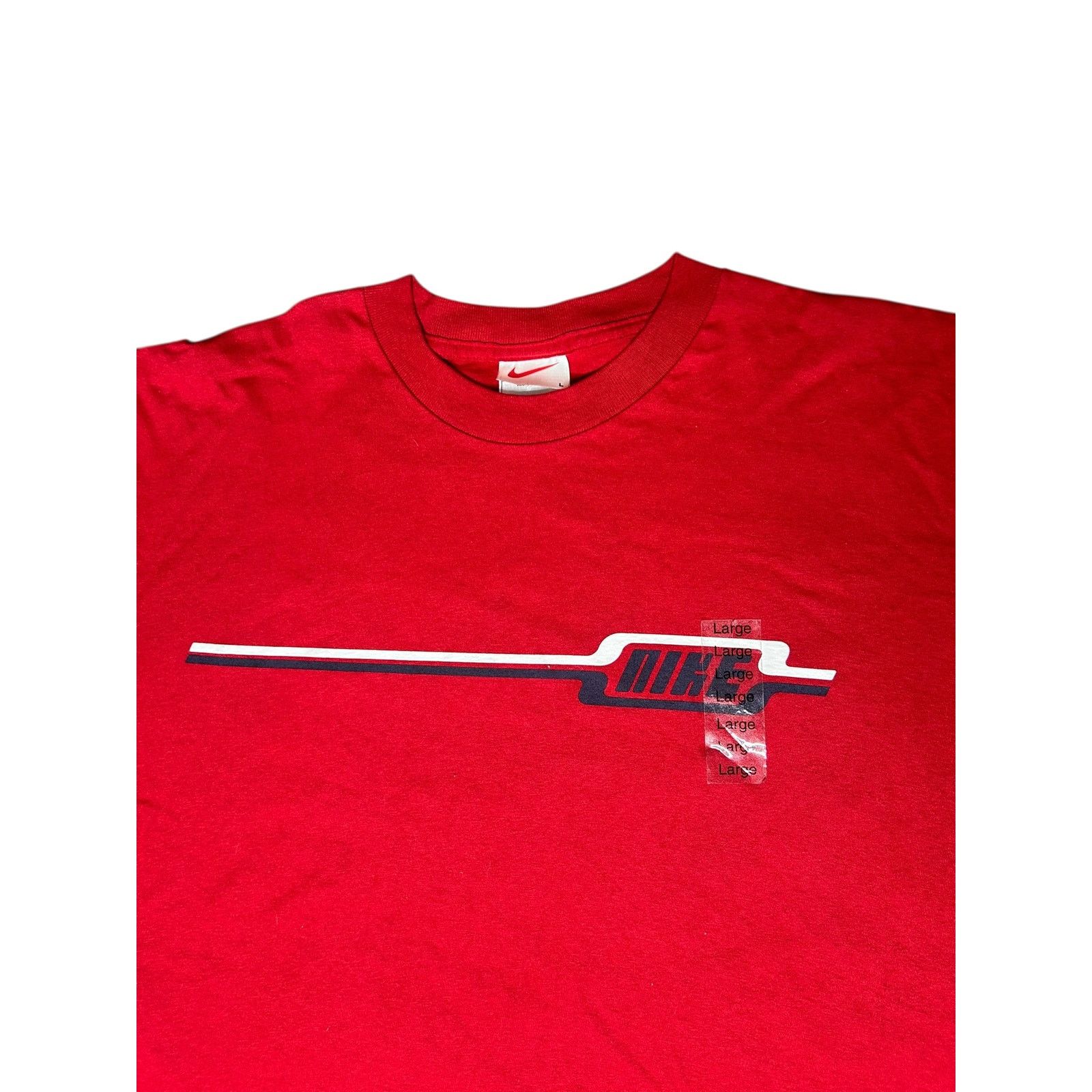 Nike × Vintage Vintage 90s Nike Graphic T-Shirt Size US L / EU 52-54 / 3 - 3 Thumbnail