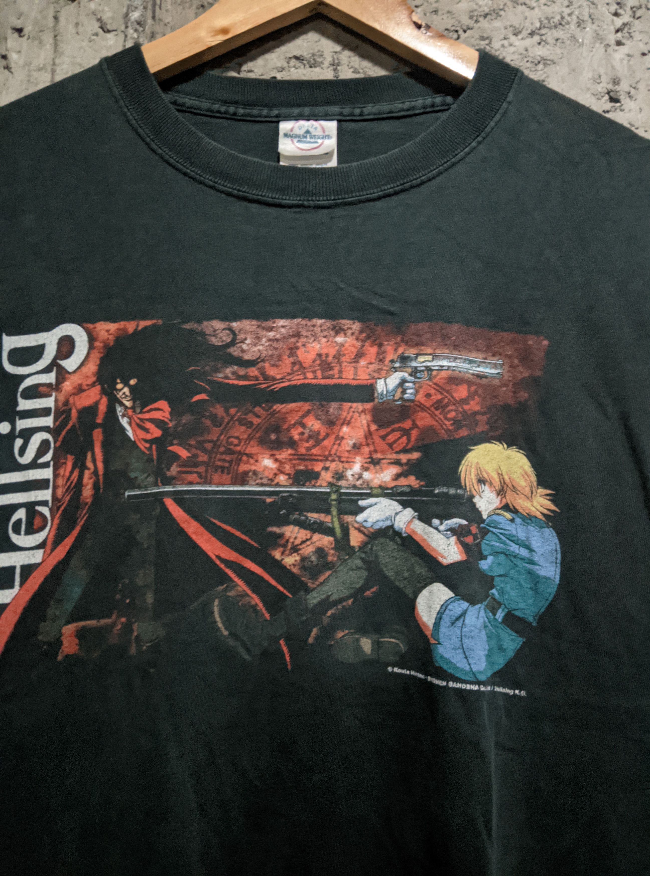 Anime Vintage 2000s Hellsing anime Gonzo seras victoria t shirt Size US M / EU 48-50 / 2 - 2 Thumbnail
