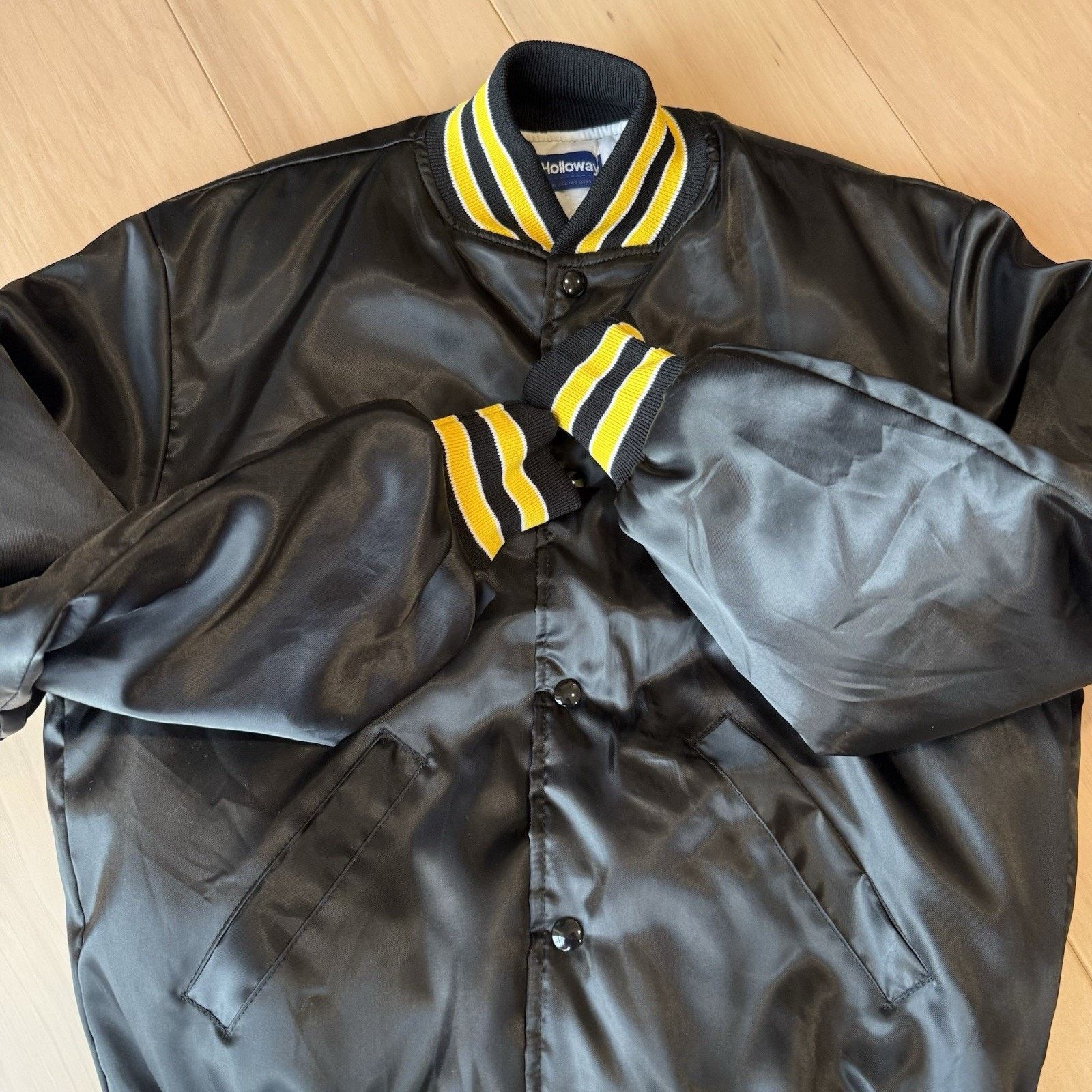 Vintage Vintage Purdue Boilermakers Bomber Jacket Medium Black Satin Size US M / EU 48-50 / 2 - 5 Thumbnail