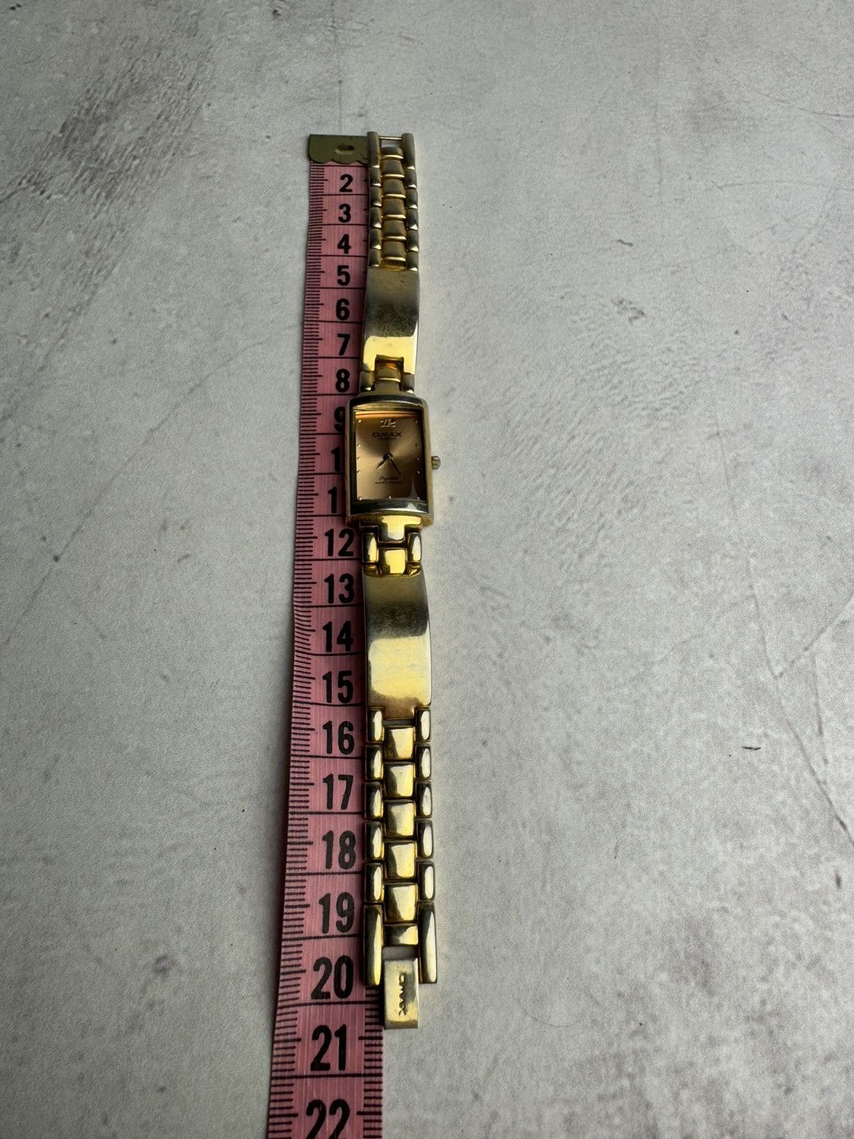 Japanese Brand Vintage Omax Watch Women’s Size ONE SIZE - 4 Thumbnail