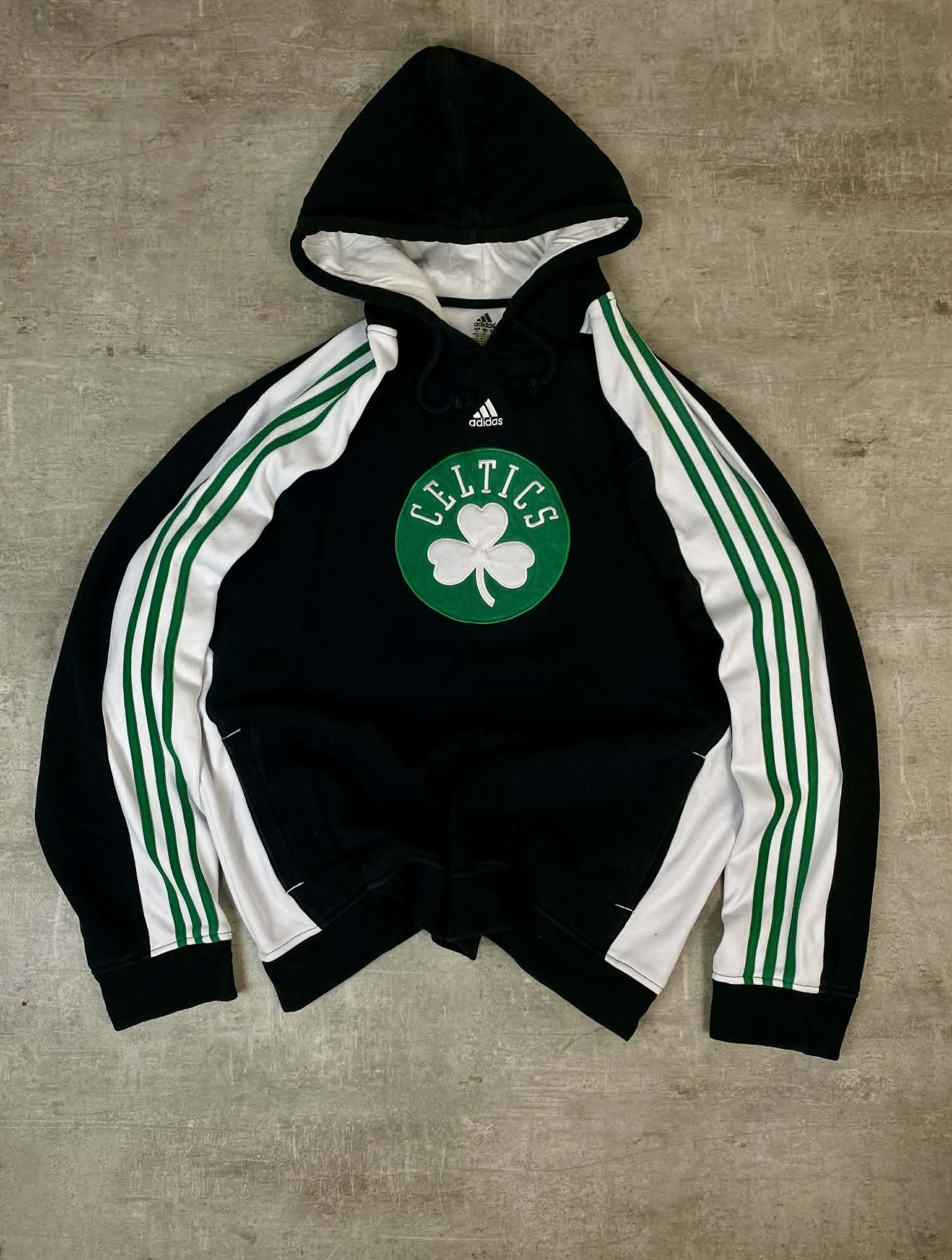 Adidas Adidas Black Hoodie Celtics 2010s Hoodie Size US XL / EU 56 / 4 - 1 Thumbnail
