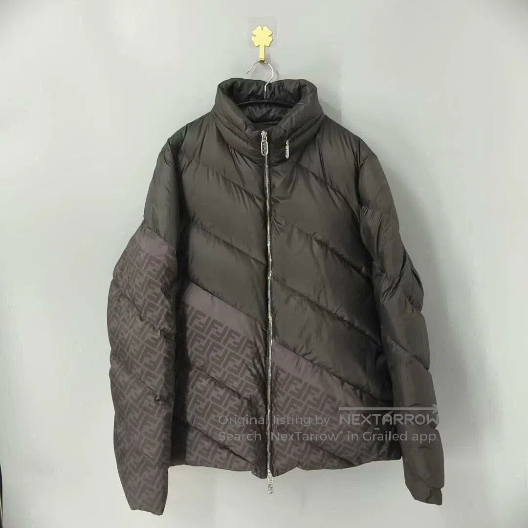 Fendi Fendi Color Block High Neck Zip Jacket. Size US L / EU 52-54 / 3 - 1 Thumbnail