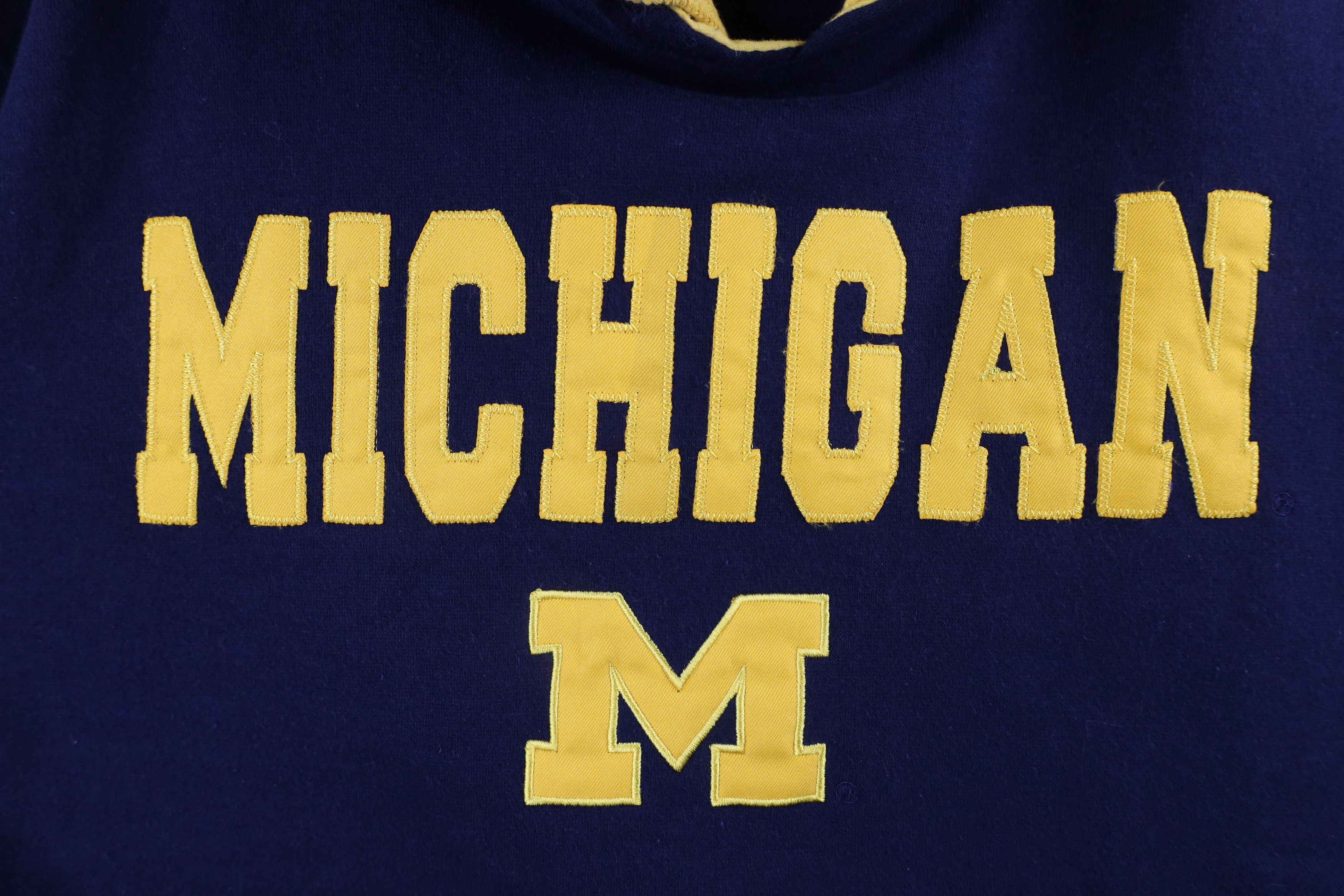 Vintage Vintage Spell Out University of Michigan Hoodie Sweatshirt Size US M / EU 48-50 / 2 - 7 Thumbnail