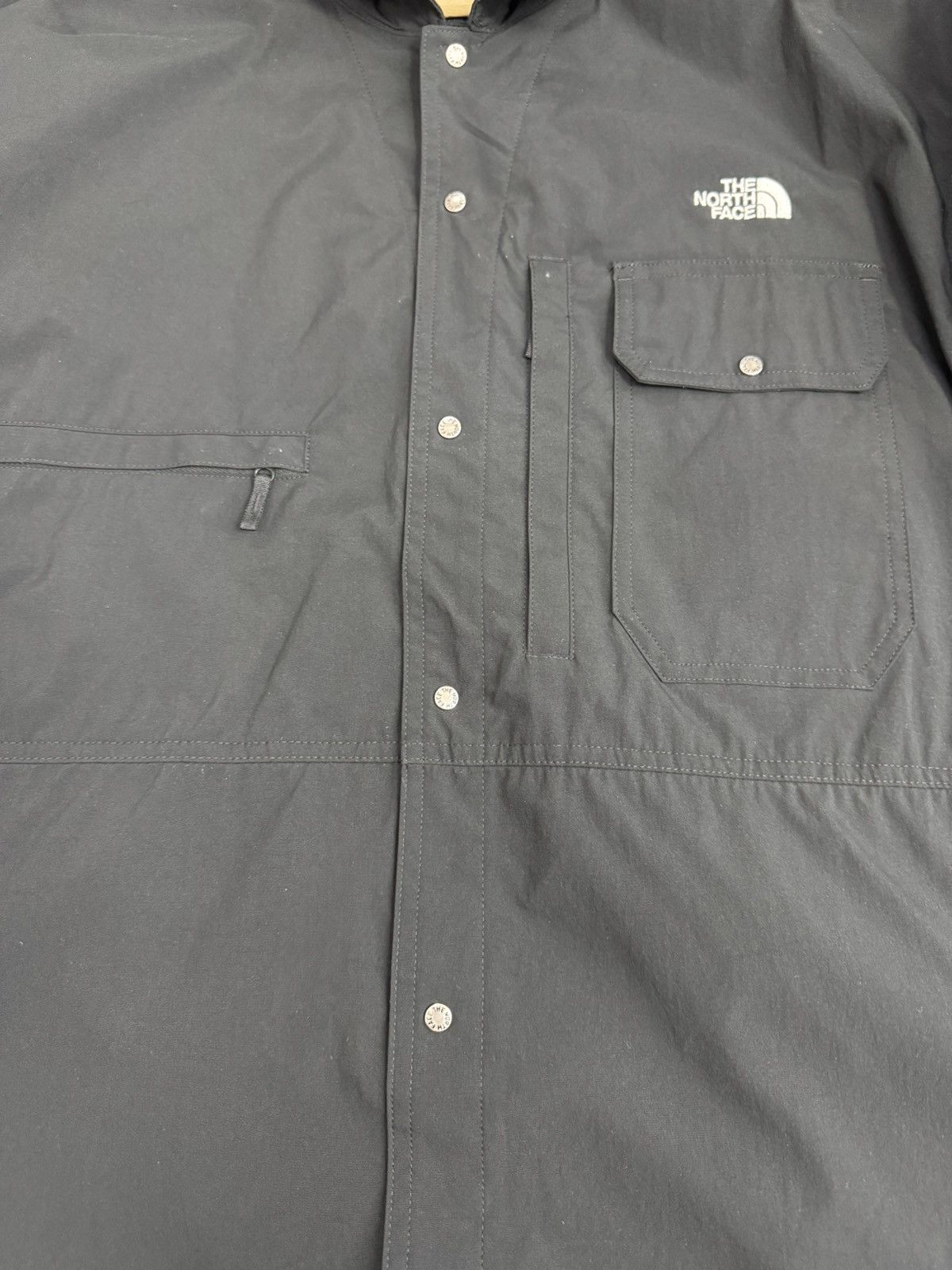 The North Face The North Face short-sleeve button-up technical shirt Size US XL / EU 56 / 4 - 7 Thumbnail