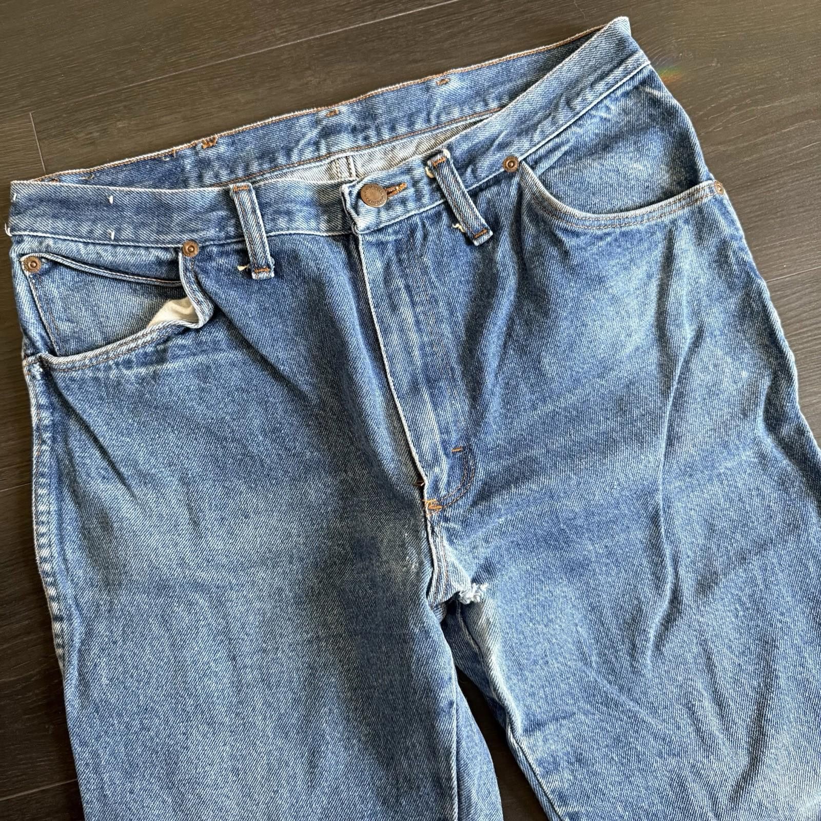 Wrangler Vintage Wrangler Jeans Mens 32x28 Blue Denim Straight Size US 32 / EU 48 - 4 Thumbnail
