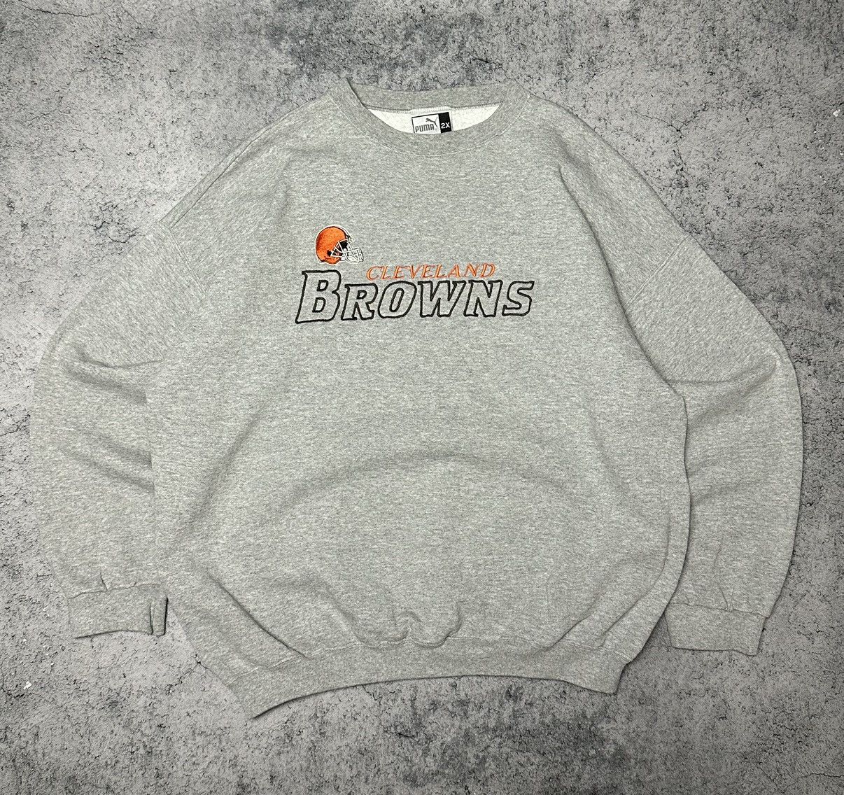 NFL × Puma × Vintage Vintage Puma Cleveland Browns NFL Baggy Sweatshirt Size US XXL / EU 58 / 5 - 1 Thumbnail