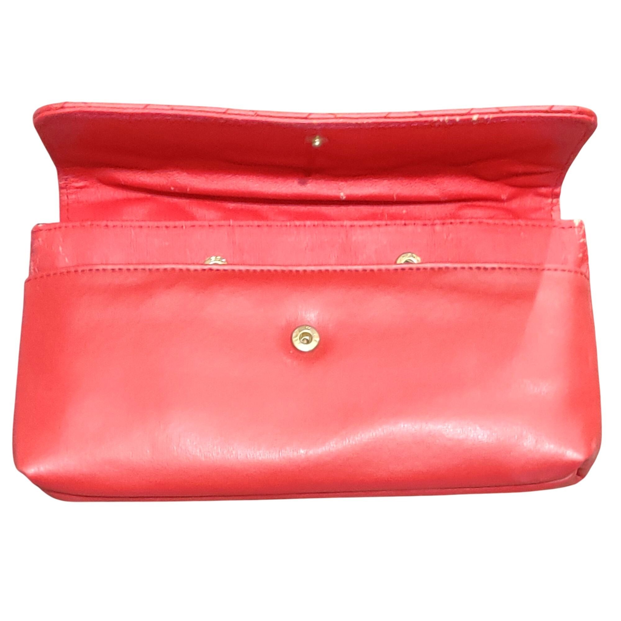 Vintage Lofthouse Vintage Red Quilted Clutch Purse Tassel Zip Key Ri Size ONE SIZE - 10 Thumbnail