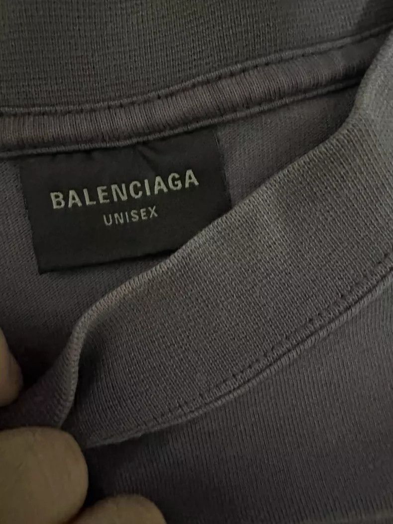Balenciaga Balenciaga FW23 Short Sleeve Size US M / EU 48-50 / 2 - 3 Thumbnail