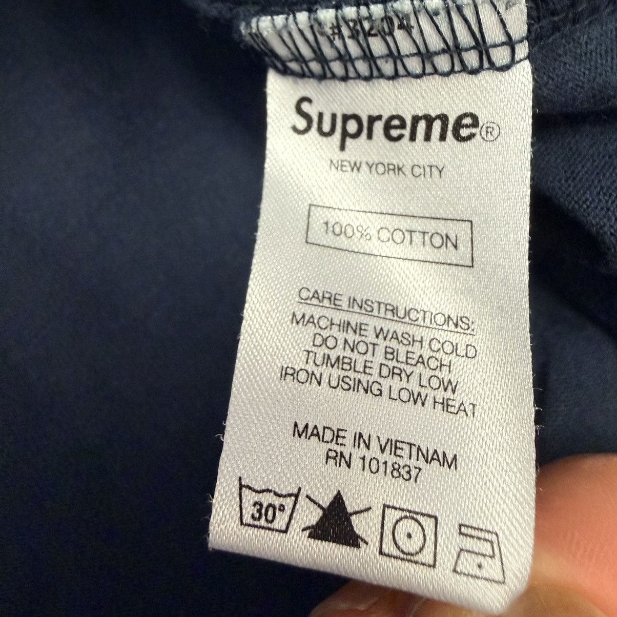 Supreme Supreme Small Box Logo Long Sleeve Tee Navy Blue XL Size US XL / EU 56 / 4 - 14 Thumbnail