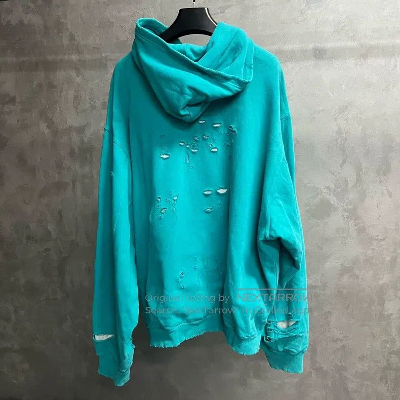 Balenciaga Balenciaga sweatshirt Size US L / EU 52-54 / 3 - 5 Thumbnail