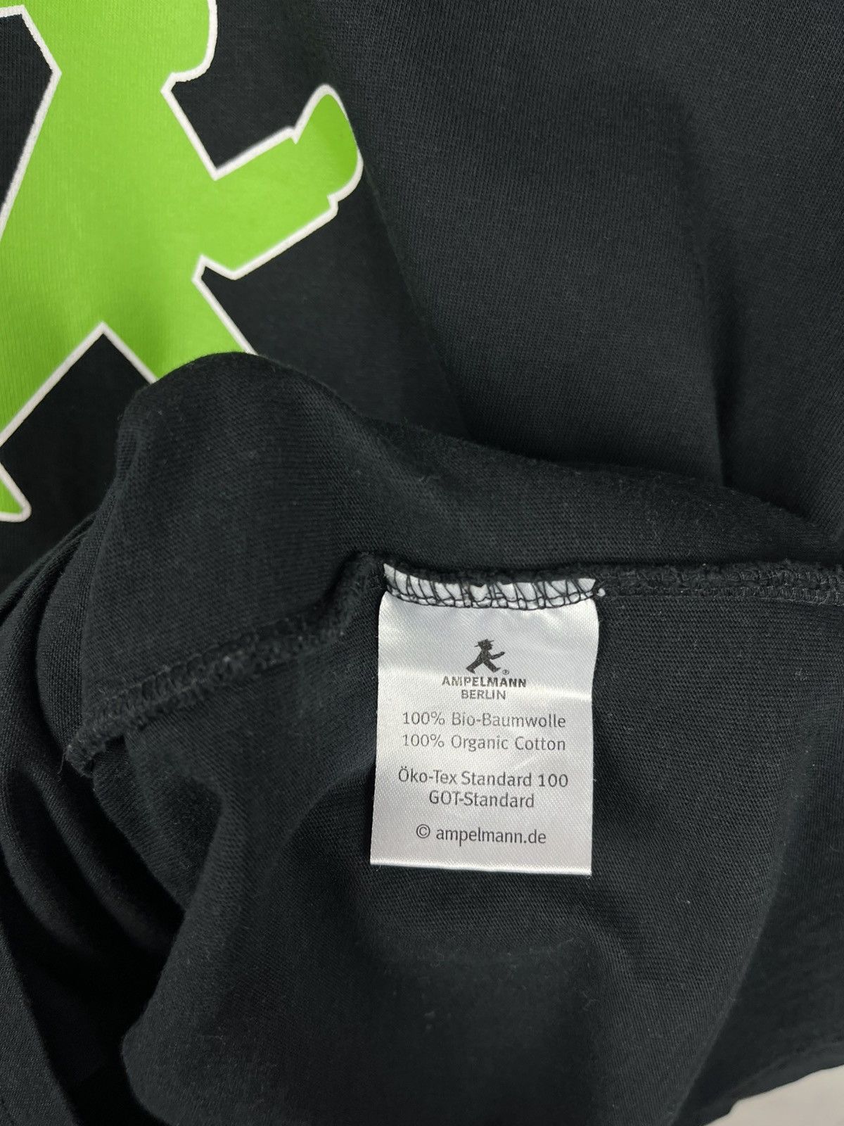 Vintage Vintage Ampelmann Berlin Techno Gabber Rave T-Shirt Hype Y2K Size US M / EU 48-50 / 2 - 9 Thumbnail