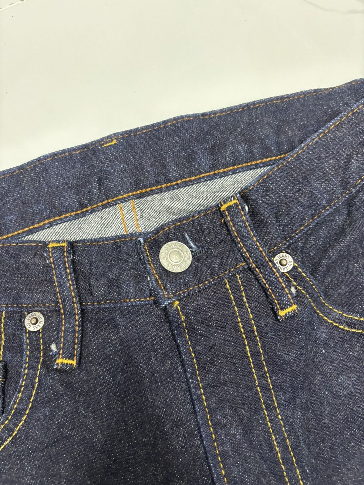 GU × Undercover GU DEAD-STOCK BLUE DENIM JEANS Size US 29 - 9 Thumbnail