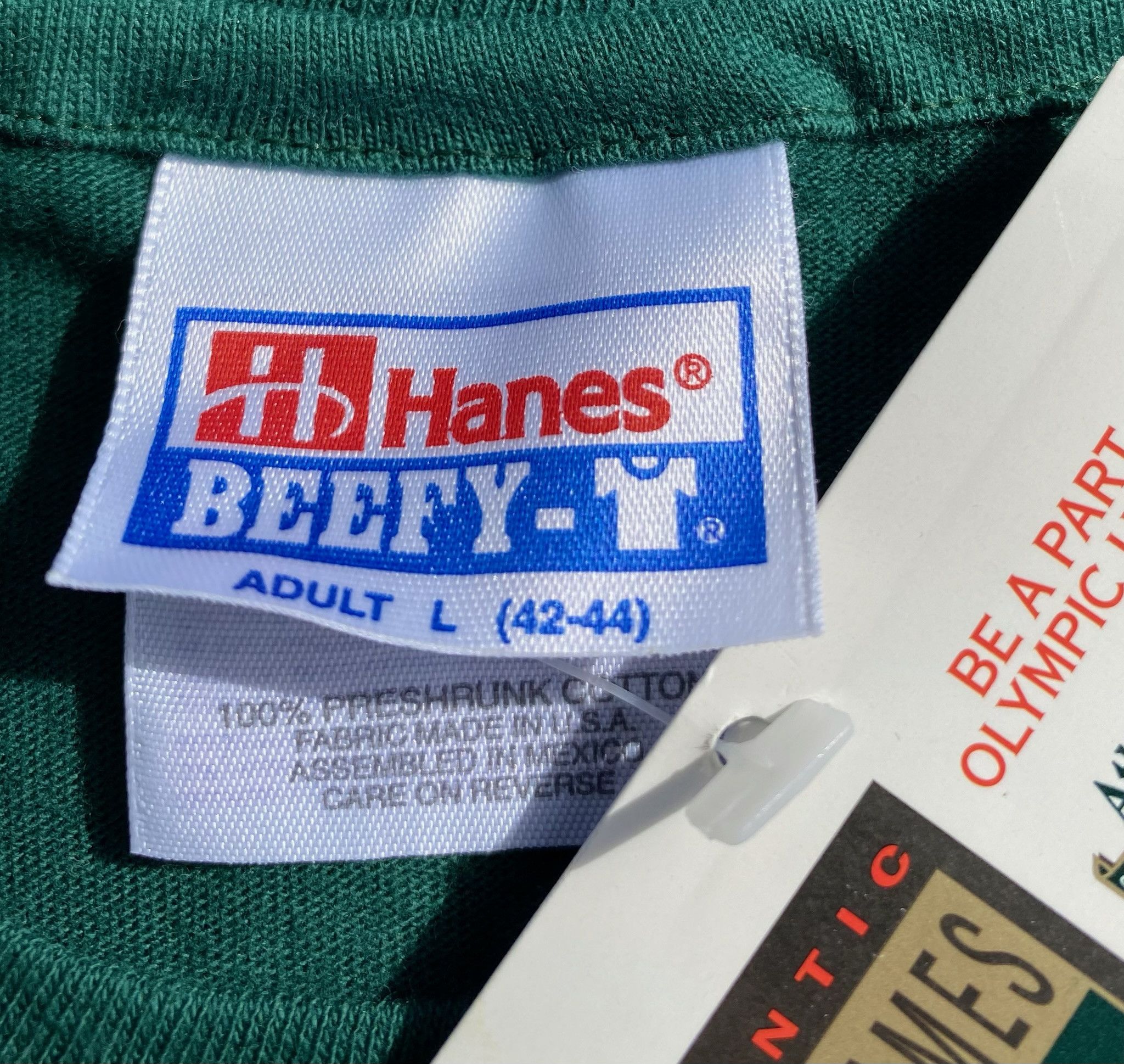 Hanes NWT 1996 Atlanta Olympics Games Logo Green T-Shirt Medium Size US M / EU 48-50 / 2 - 4 Thumbnail