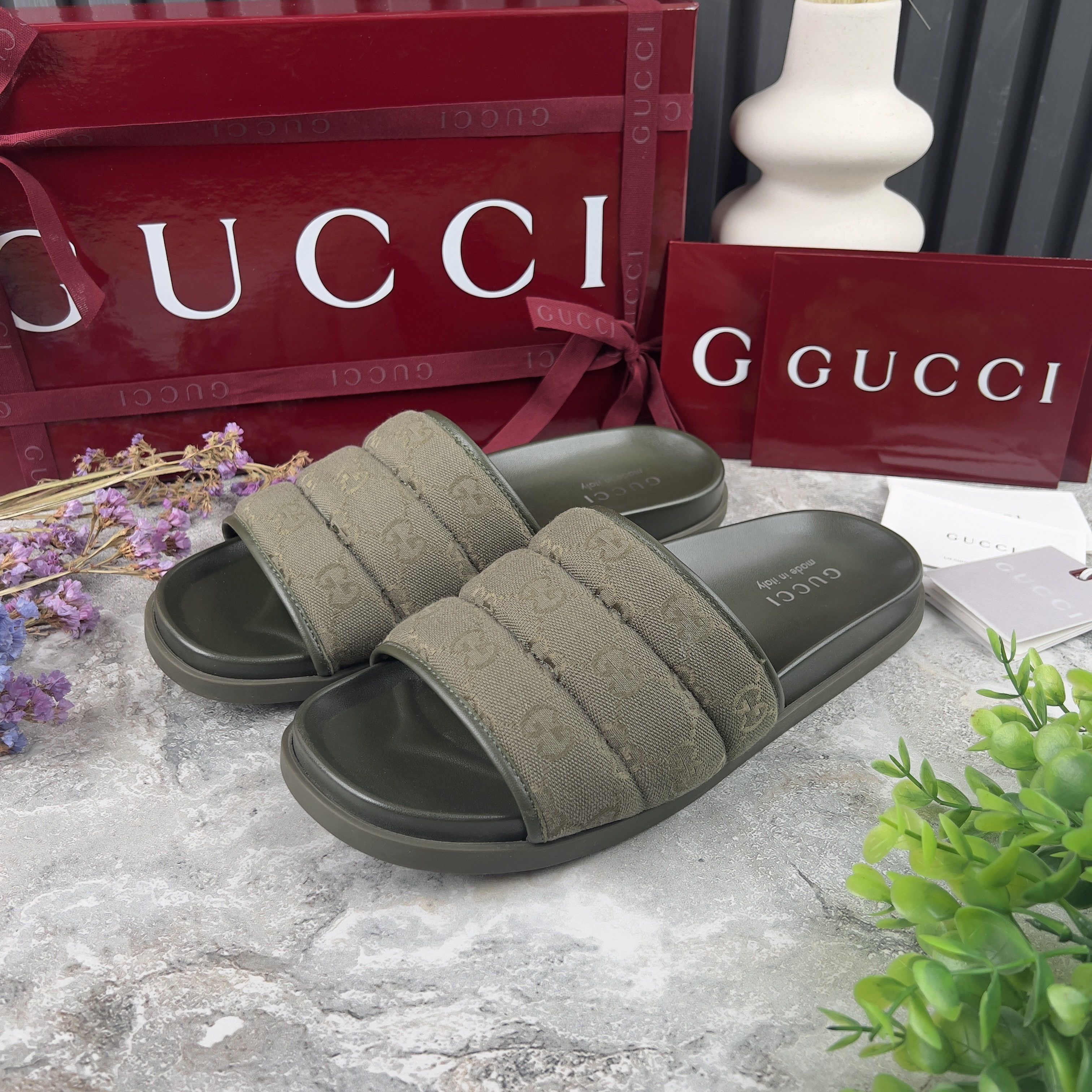 Gucci Gucci GG Monogram Quilted Slide Sandals Canvas Fabric Size US 7.5 / EU 40-41 - 4 Thumbnail