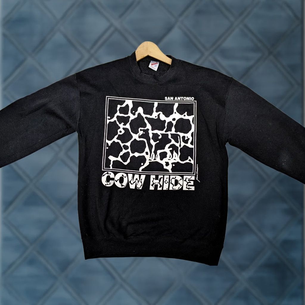 Jerzees VINTAGE Jerzees USA Made Mens L Black San Antonio Cow Hide Sweater Pullover Crew 90s Shirt Size L / US 10 / IT 46 - 1 Thumbnail