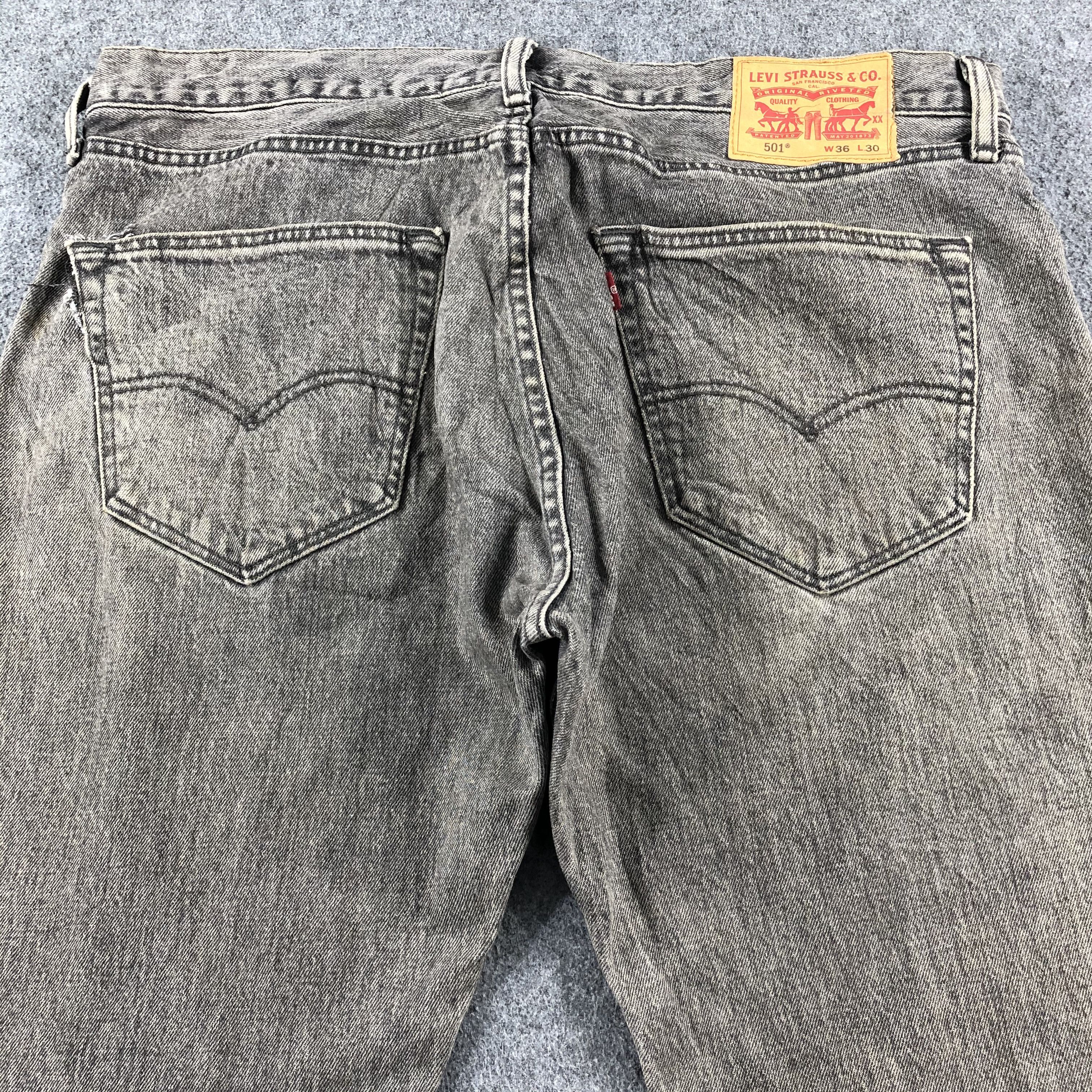 Levi's Vintage Levis 501 Jeans-J2618 Size US 37 - 4 Thumbnail
