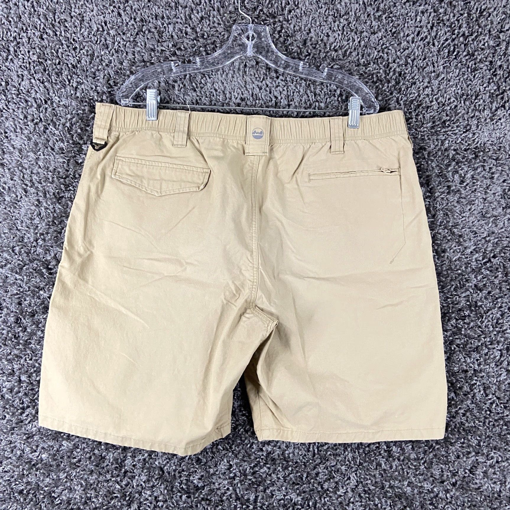 Wrangler Wrangler Outdoor Beige Shorts Men’s 40 Cargo Regular Men Beige Outdoor 40 Wrangler Shorts Size US 40 / EU 56 - 7 Thumbnail