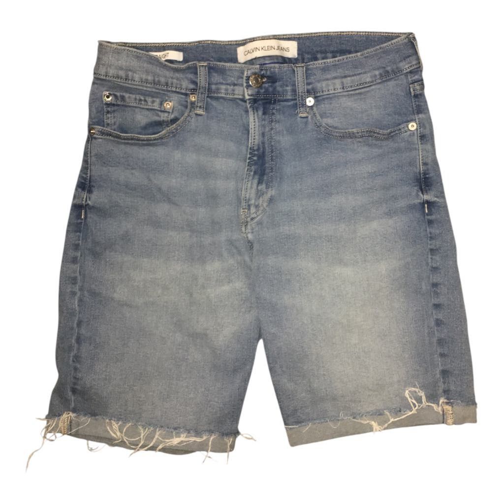Calvin Klein Calvin Klein Straight Denim Jean Short Bermuda Distressed 32 Size US 32 / EU 48 - 4 Thumbnail
