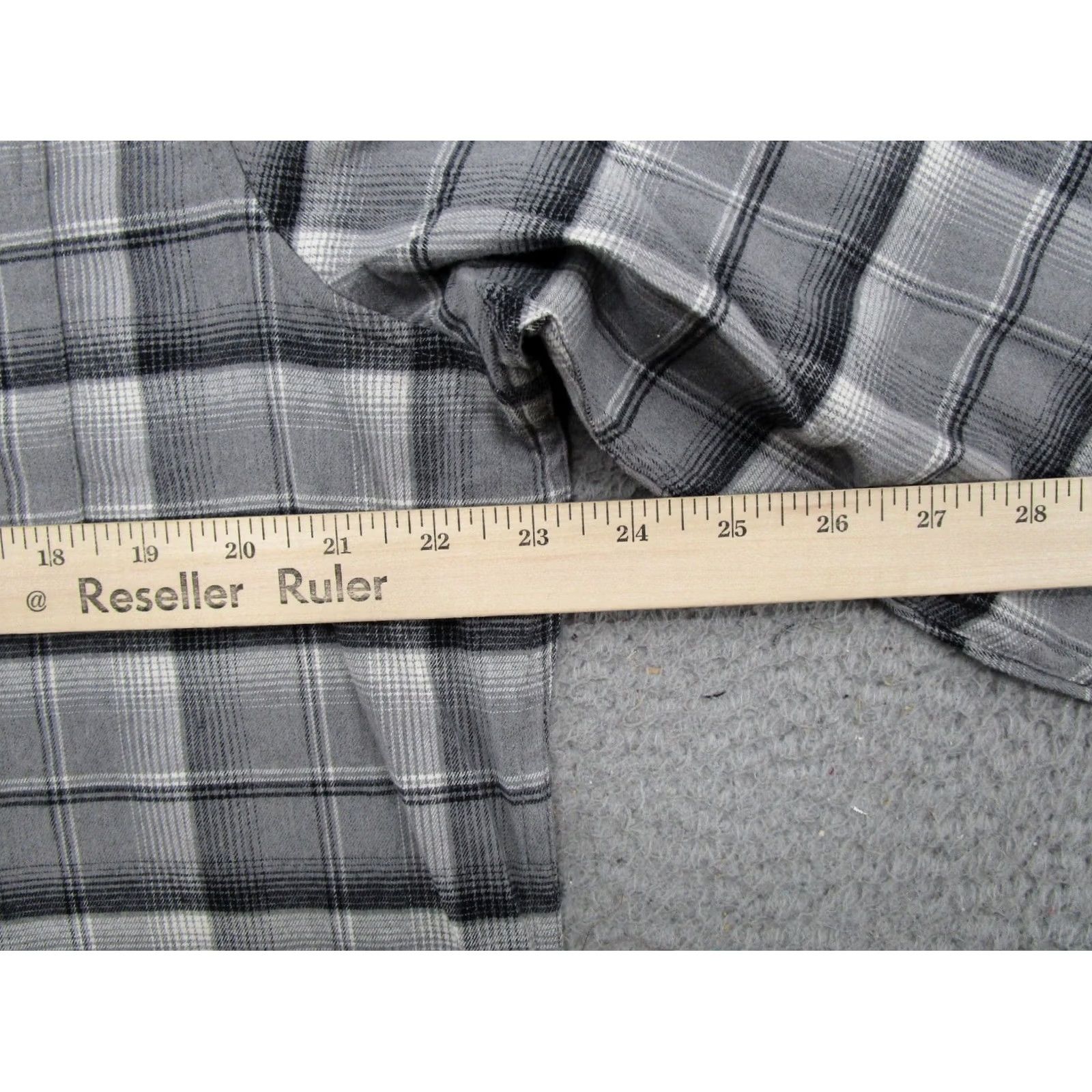 Apt. 9 Apt 9 Button Up Shirt Plaid Cotton Blend Size L Regular Modern Mens Shirt Buttons Autumn Style Size US L / EU 52-54 / 3 - 7 Thumbnail