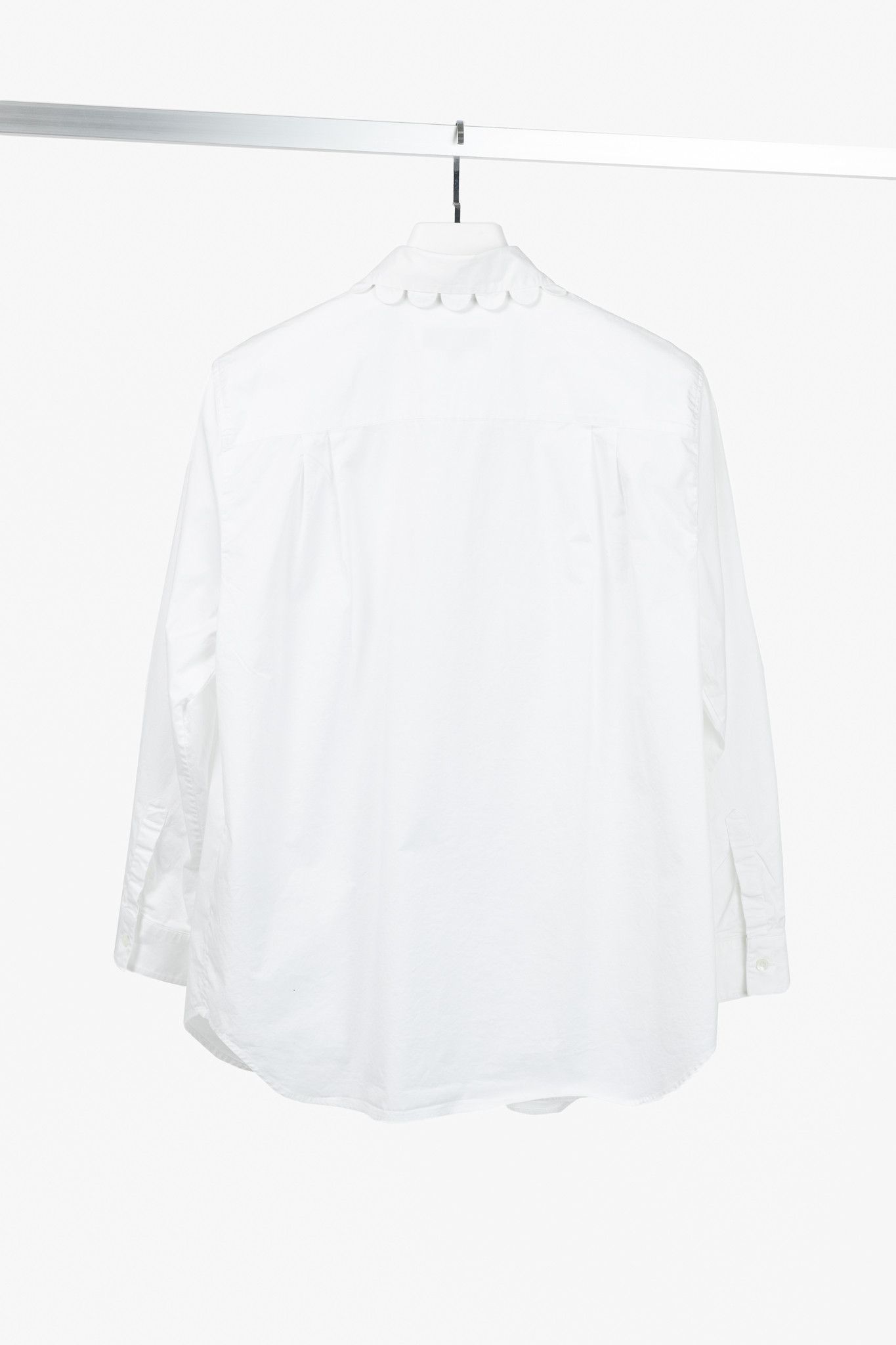 Burberry Burberry White Cotton-Poplin Scalloped-Trim Buttoned Shirt Size L / US 10 / IT 46 - 2 Thumbnail