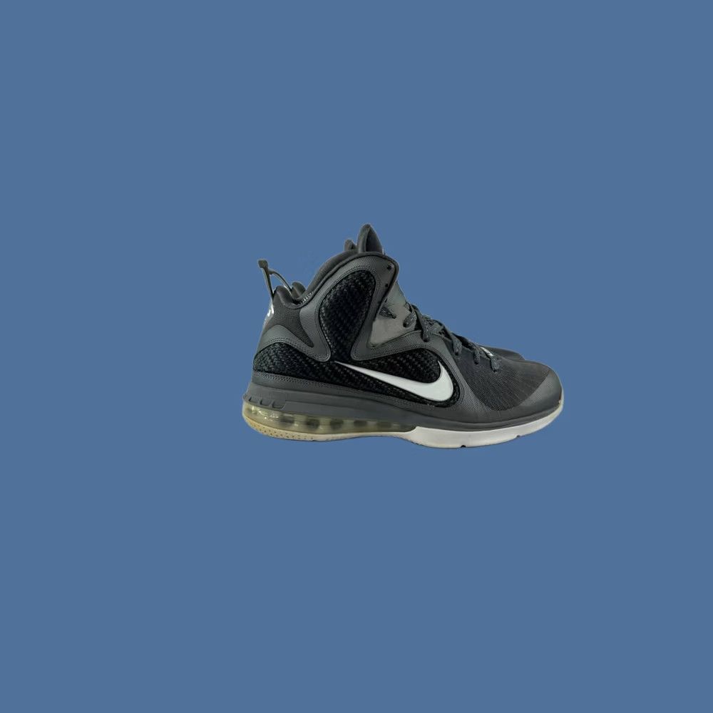 Nike Nike LeBron 9 'Cool Grey' 2012 Men's 469764-007 Size 9 Size US 9 / EU 42 - 1 Thumbnail