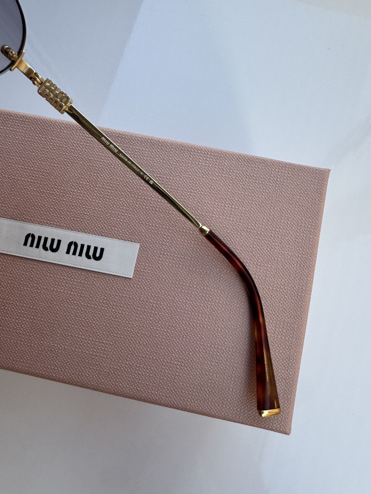 Miu Miu NEW Miu Miu sunglasses MU A54S 5AK04O Size ONE SIZE - 8 Thumbnail