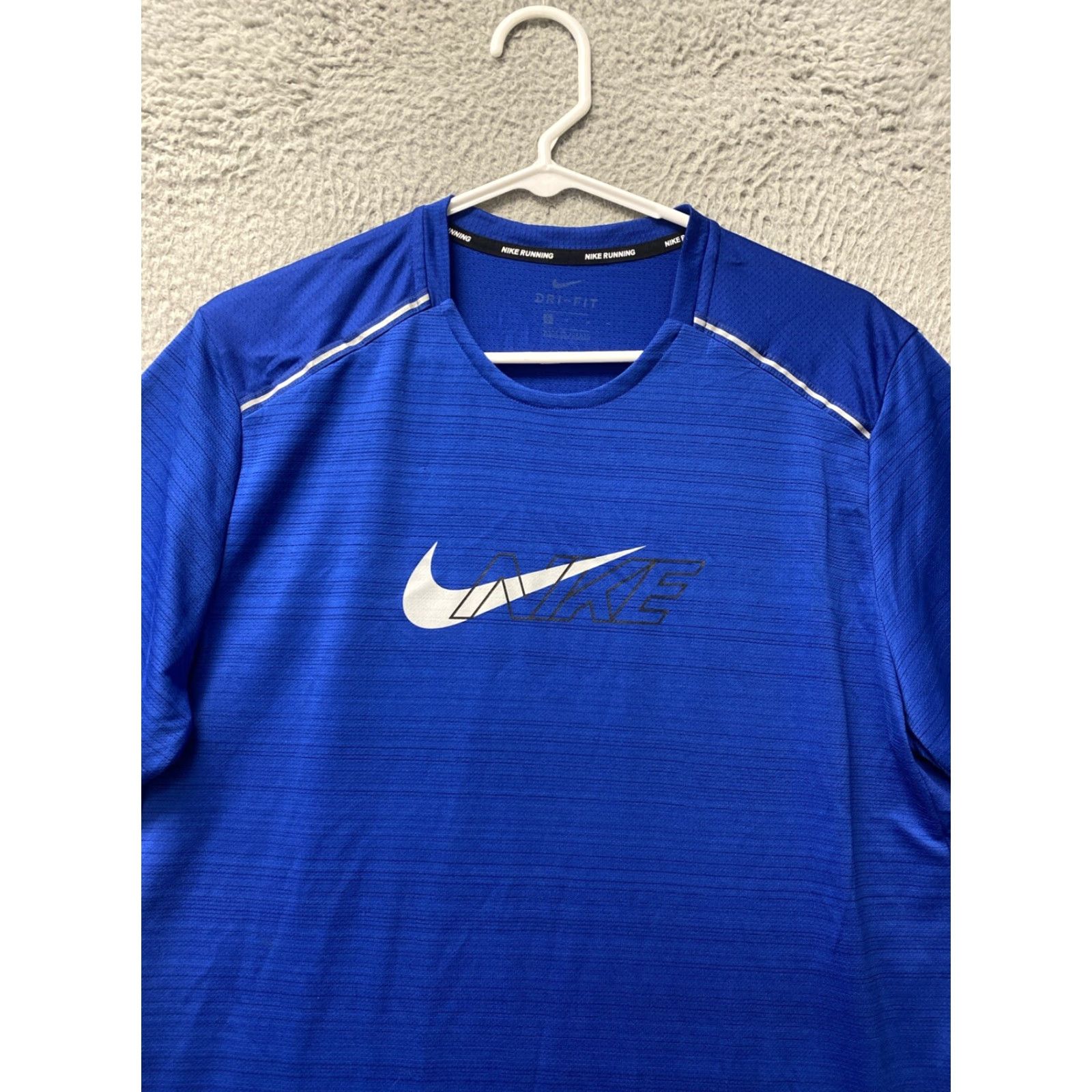 Nike NIKE Dri-Fit T-Shirt Men’s Medium Blue Moisture-Wicking Activewear Size US M / EU 48-50 / 2 - 2 Thumbnail