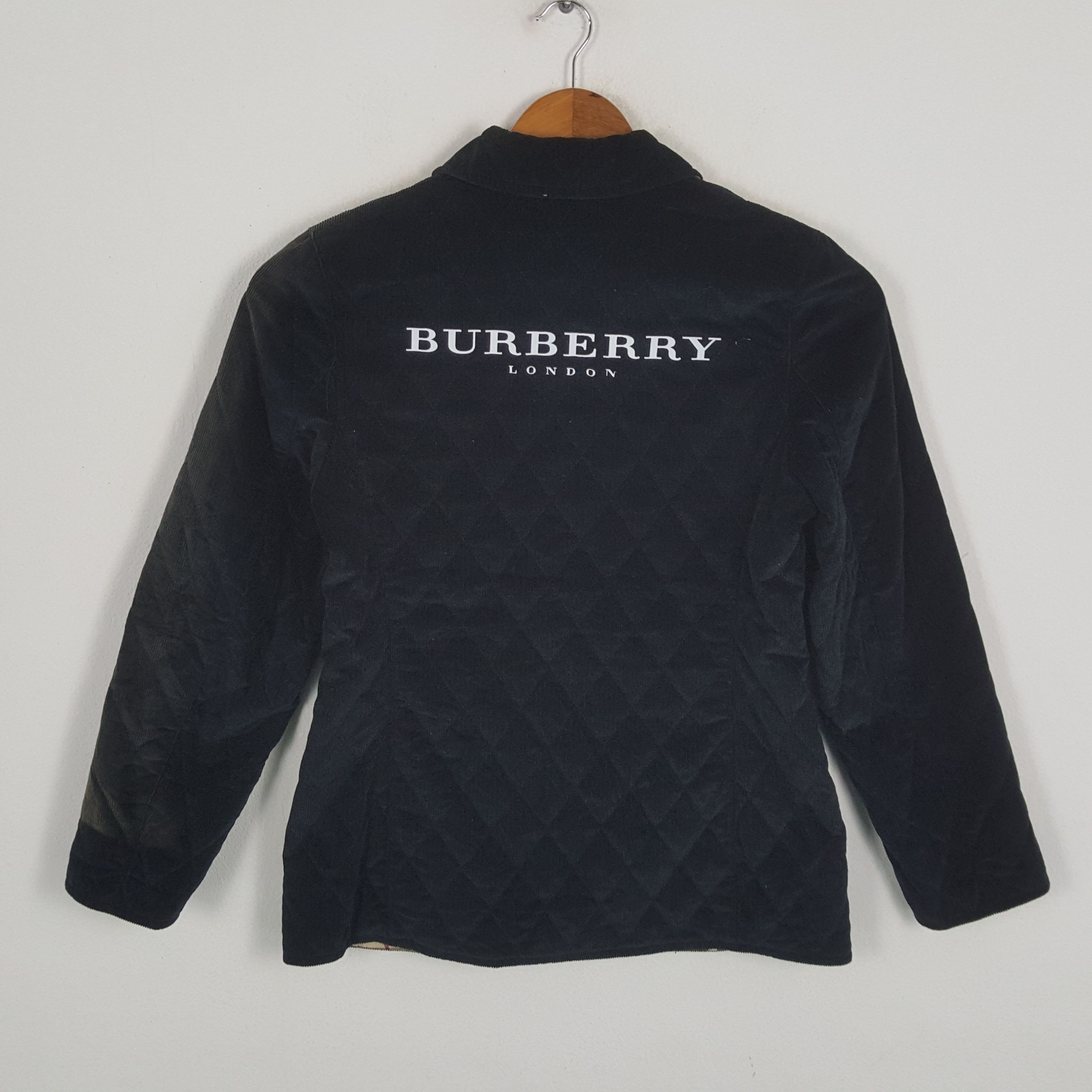 Burberry × Vintage Vintage BURBERRY LONDON Fashion Brand Velvet Jacket Size US S / EU 44-46 / 1 - 1 Thumbnail