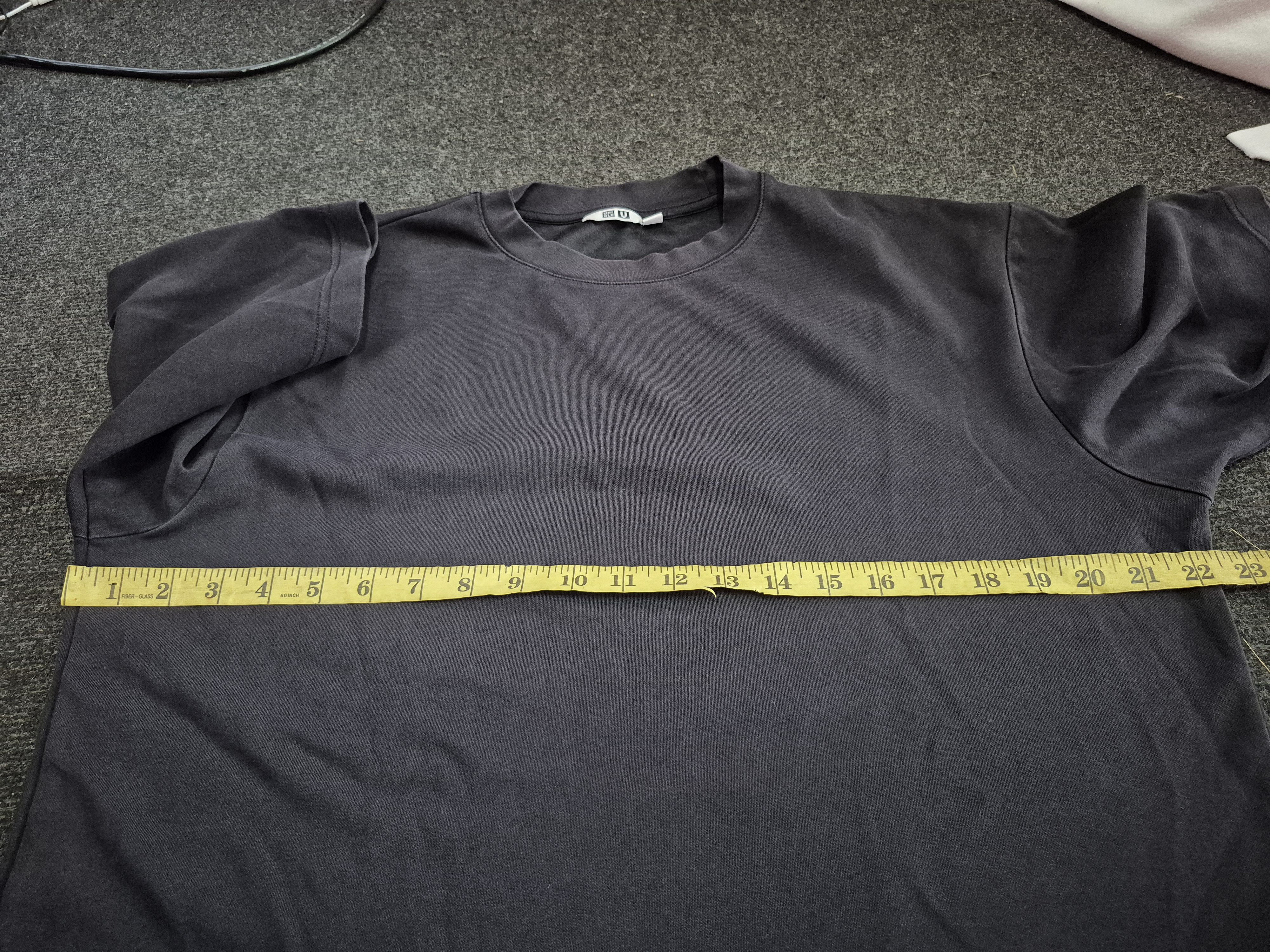 Lemaire × Uniqlo 🔥 Uniqlo U Lemaire Plain Black Airism Tee Size US L / EU 52-54 / 3 - 6 Thumbnail