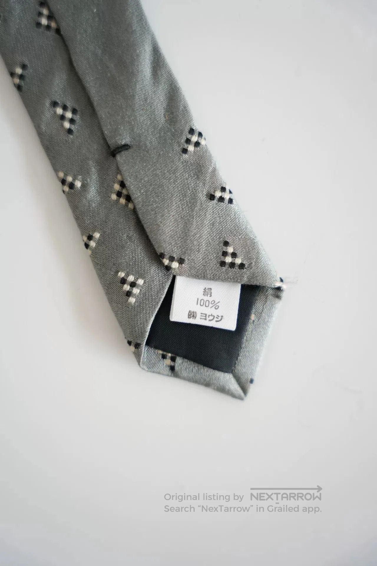 Yohji Yamamoto Gray Silk Tie.