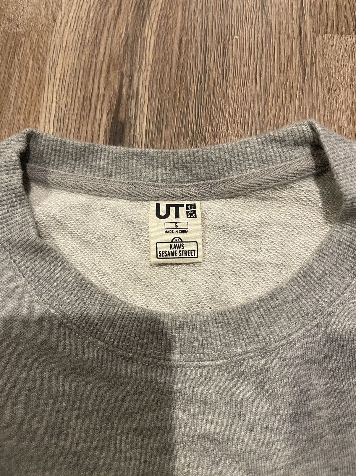 Kaws × Uniqlo Kaws X Uniqlo x Sesame Street XX Sweatshirt Size US S / EU 44-46 / 1 - 4 Thumbnail